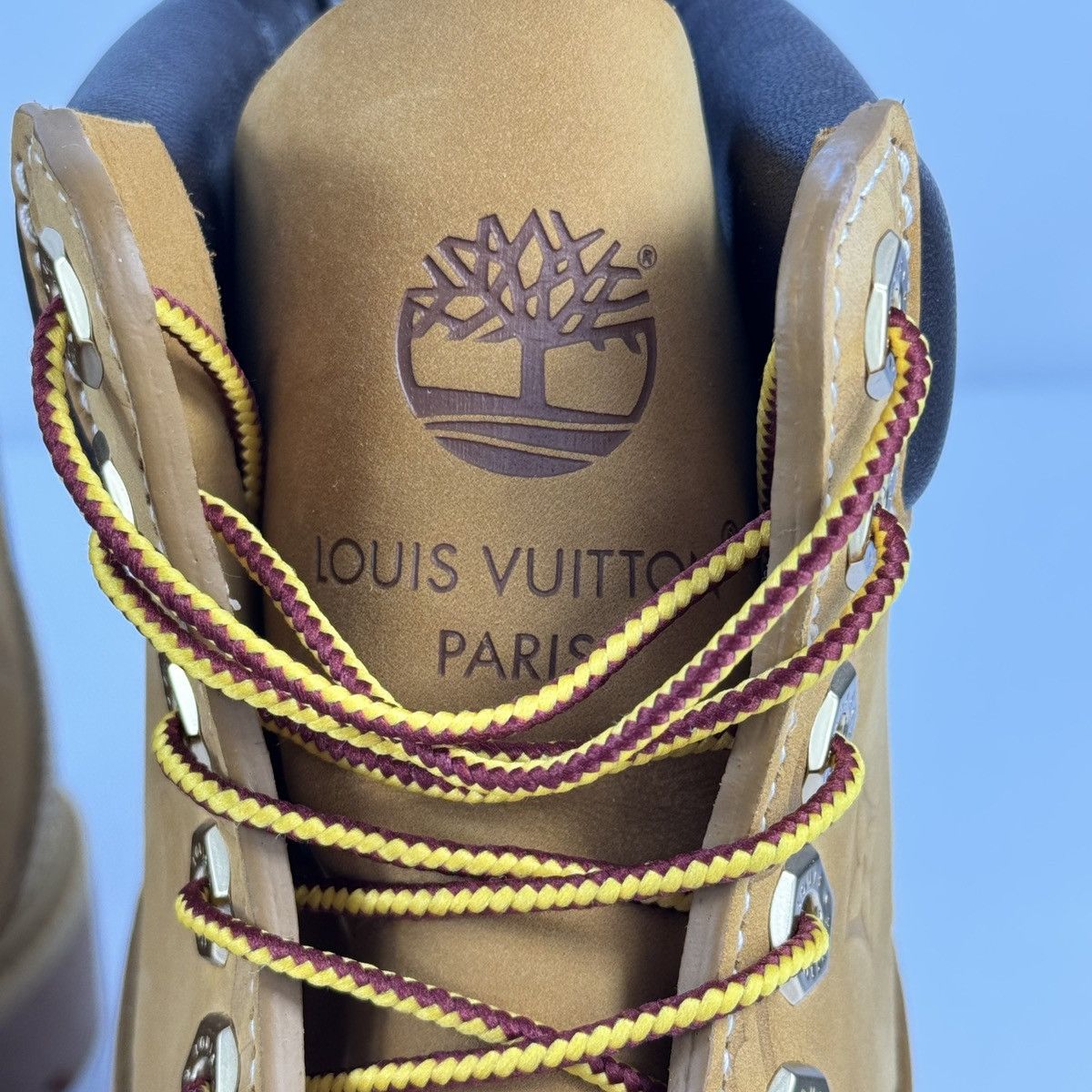 Louis Vuitton x TIMBERLABD MONOGRAM BOOTS Size US 9 / EU 42 - 5 Thumbnail