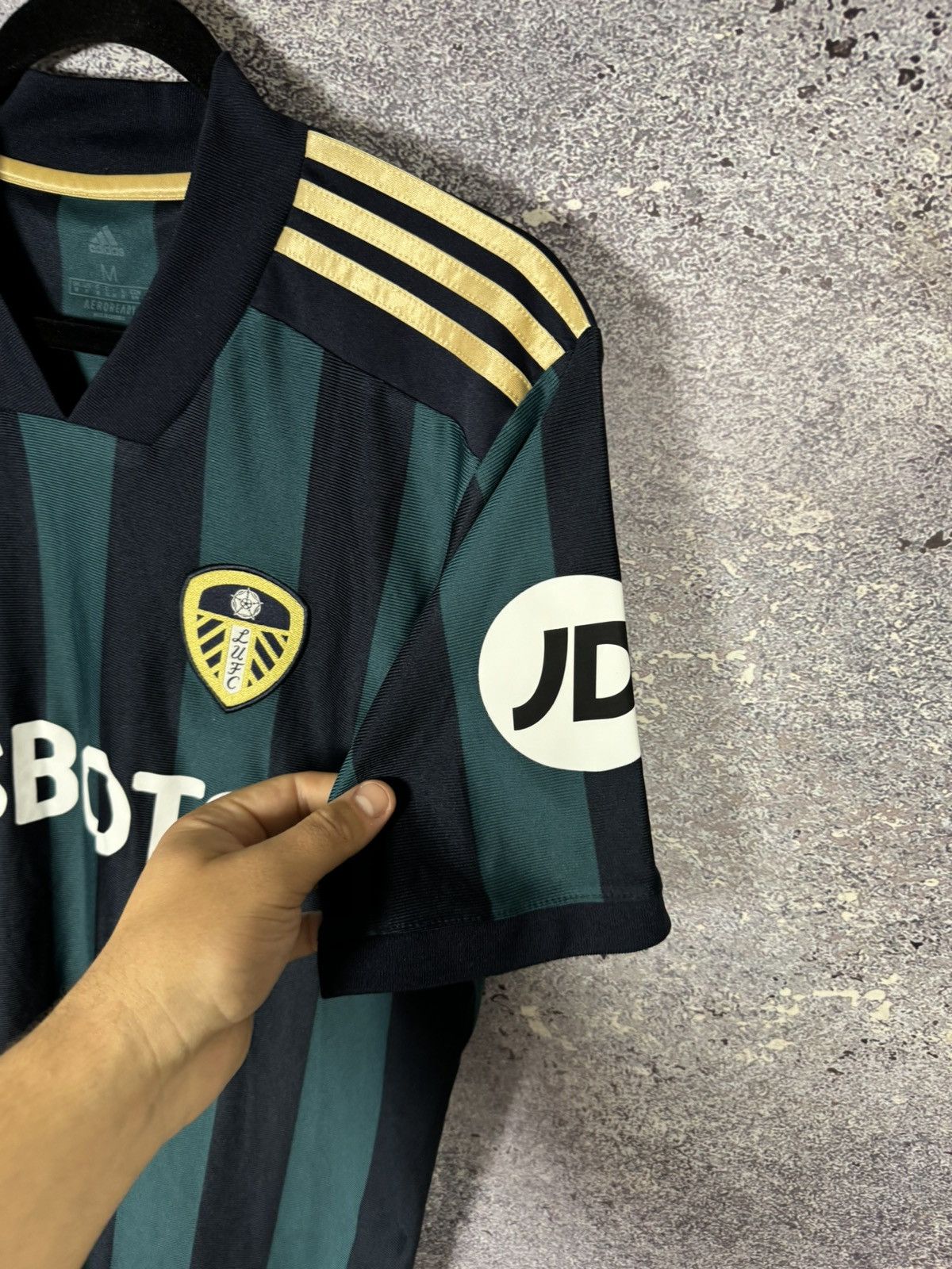 Adidas × Vintage Vintage Leeds United 2020/21 Away Adidas Soccer Jersey Size US M / EU 48-50 / 2 - 7 Thumbnail