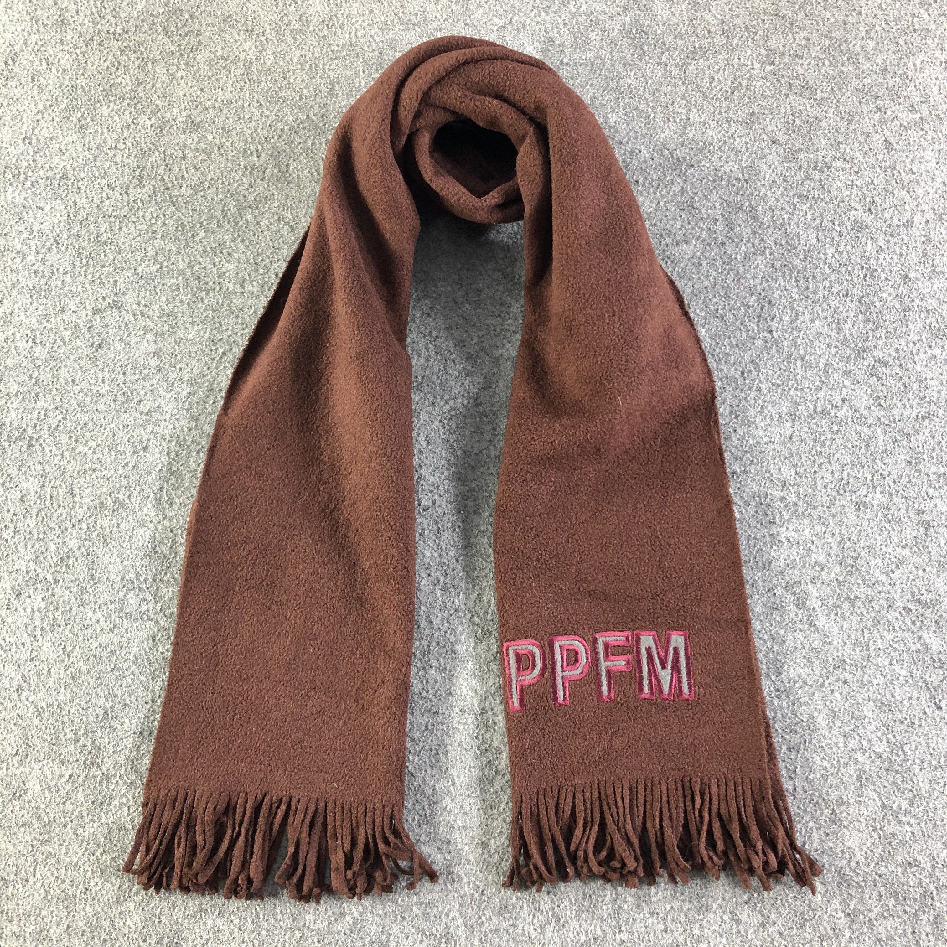 PPFM PPFM Scarf / Muffler / Neckwear Size ONE SIZE - 1 Thumbnail