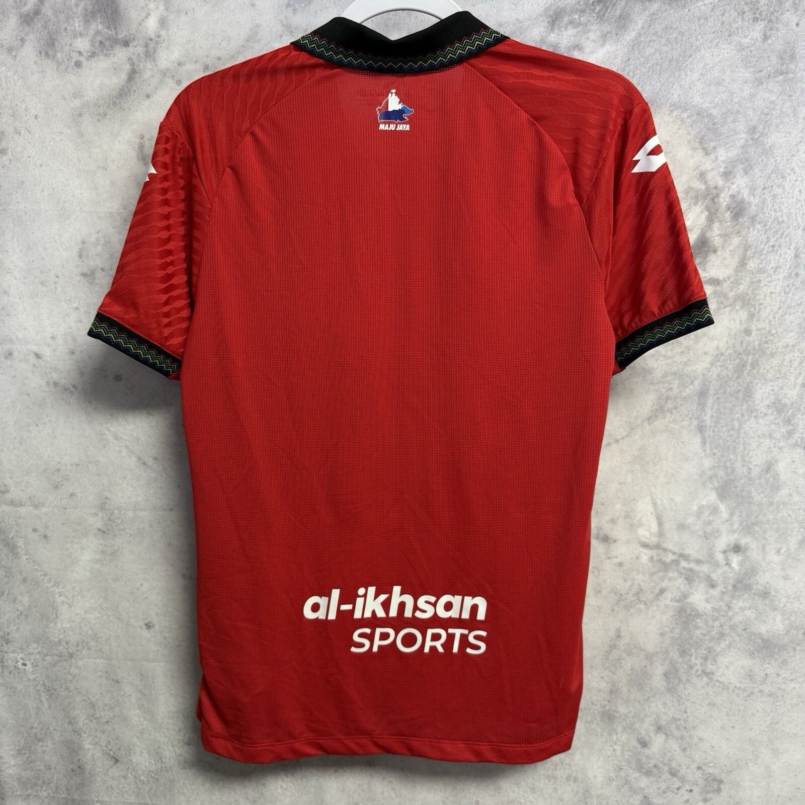 Lotto Sport Lotto Sabah F.C. Soccer Jersey Adult Red Adult Small Collare Size US S / EU 44-46 / 1 - 2 Thumbnail