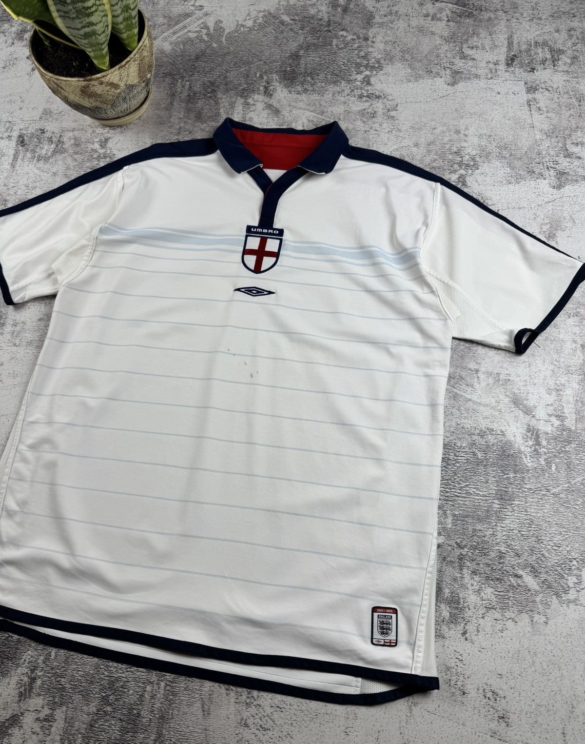 Umbro 00S England 2 in 1 2003/2004/2005 Football Jersey Shirt Tee Size US XL / EU 56 / 4 - 6 Thumbnail