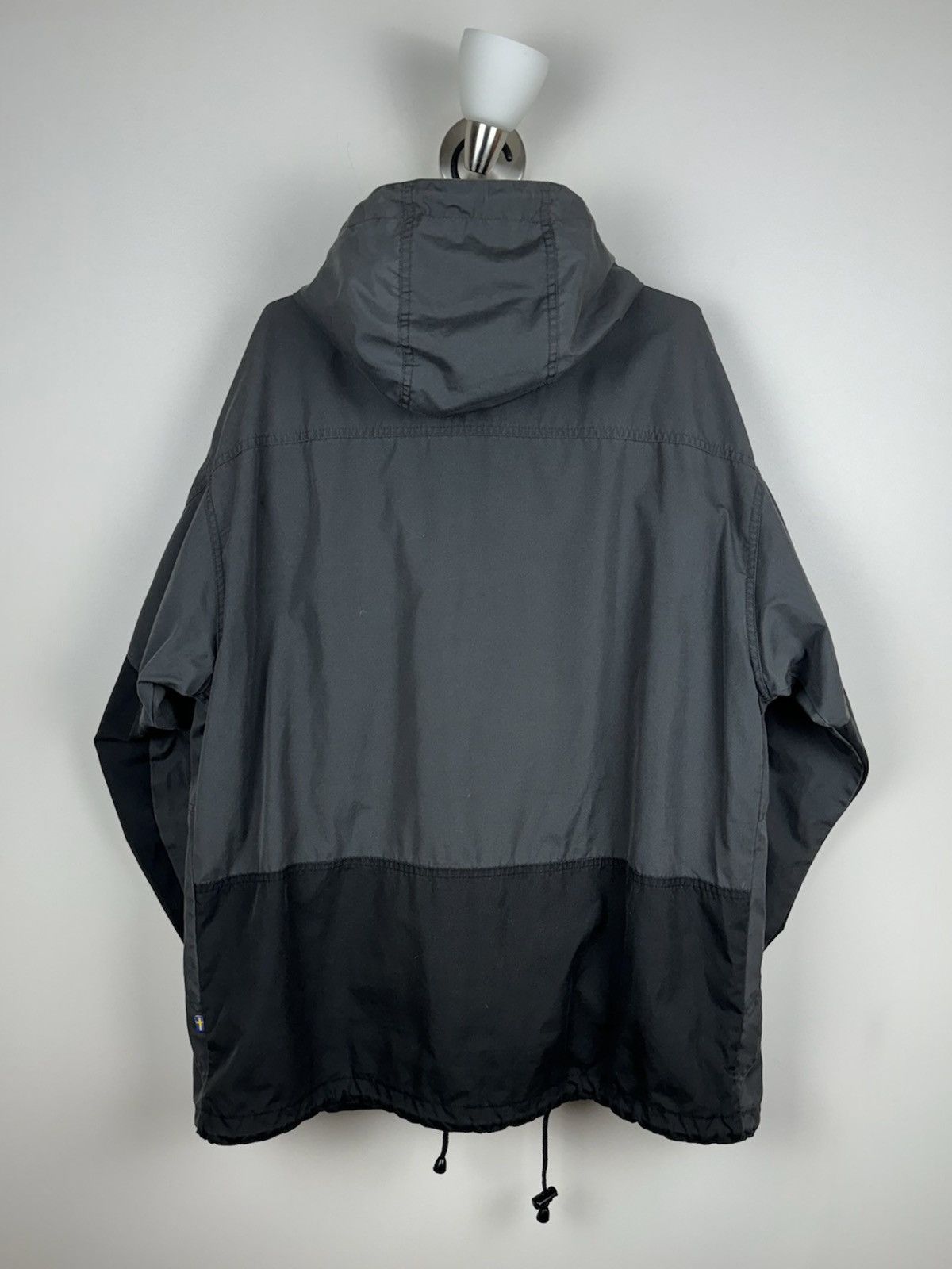 Fjallraven × Vintage Vintage Fjallraven light jacket original outdoors item Size US L / EU 52-54 / 3 - 2 Thumbnail