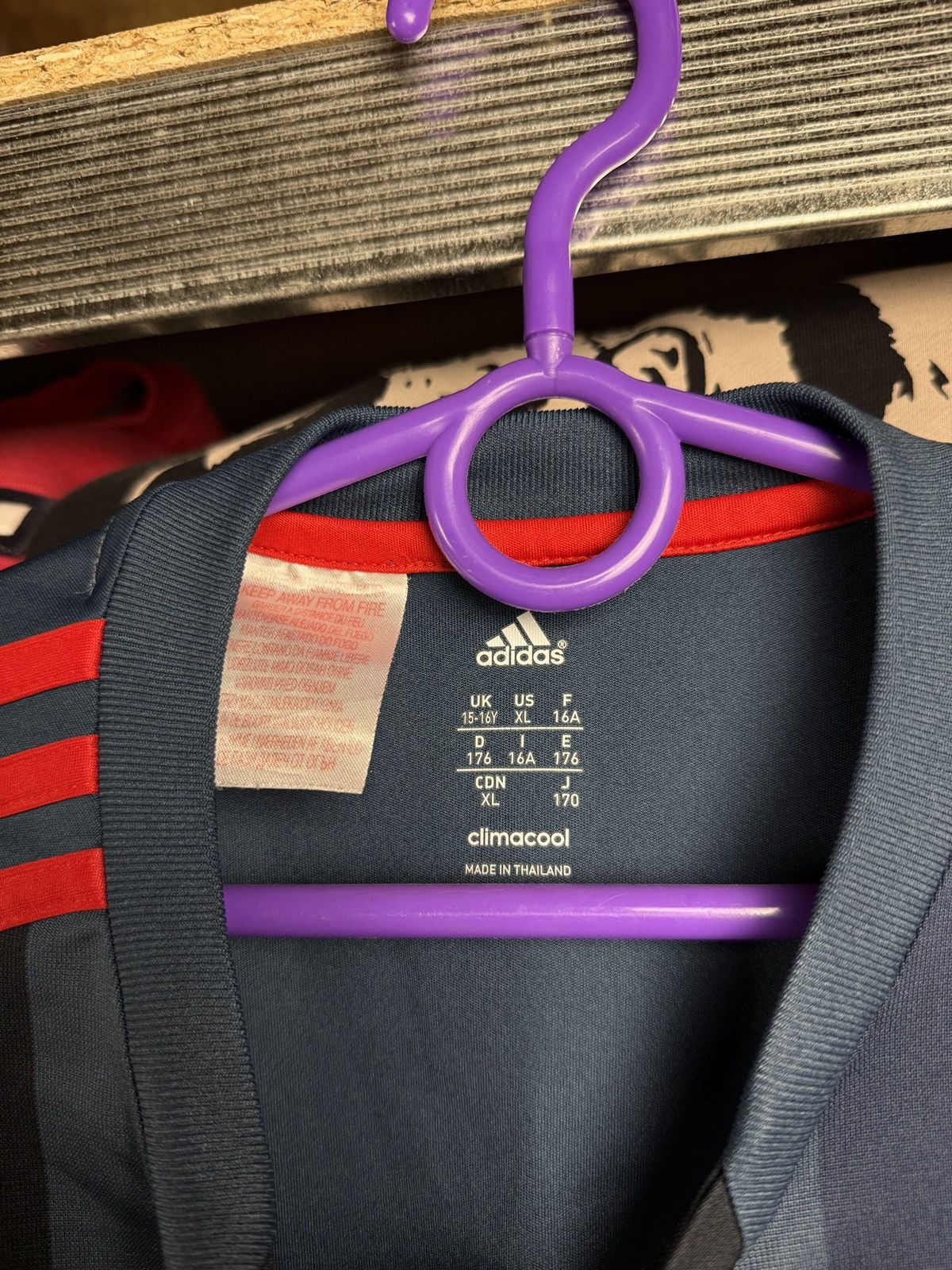 Adidas F.C Bayern Adidas FIFA 2013-2014 soccer jersey t shirt Size US M / EU 48-50 / 2 - 12 Thumbnail
