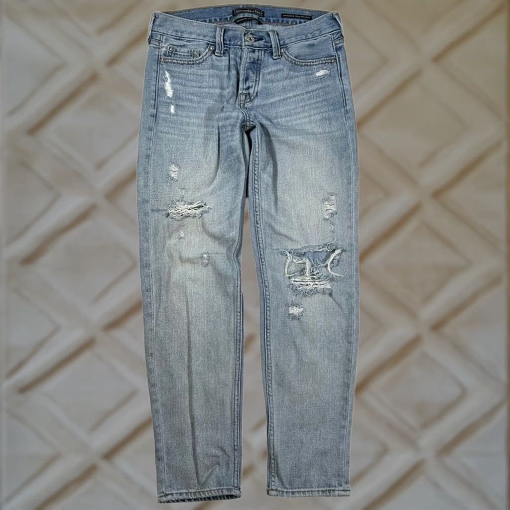 Abercrombie & Fitch Abercrombie and Fitch Jeans Boyfriend Straight Leg Womens 24" Blue Distressed Size 42" / US 20 - 1 Thumbnail