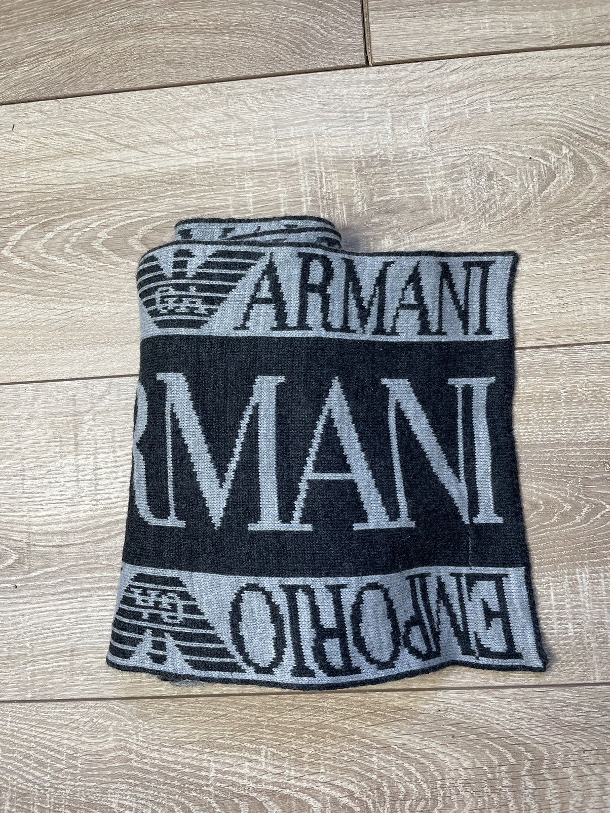 Emporio Armani Emporio Armani multi logo vintage scarf Size 34 - 8 Thumbnail