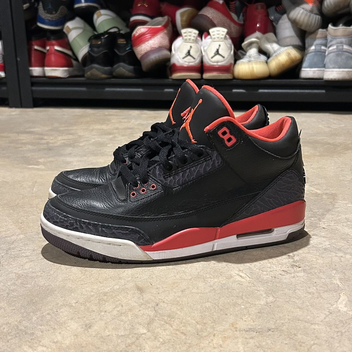 Jordan 3 crimson deals