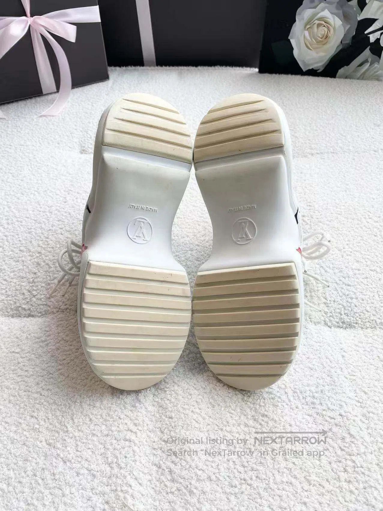 Louis Vuitton Louis Vuitton Love Mood People's Day Limited Arch Bridge D Size US 5.5 / IT 35.5 - 6 Thumbnail