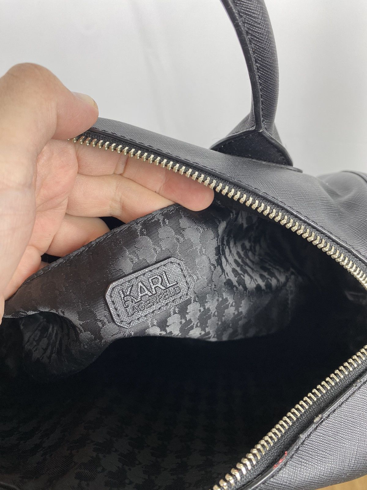 Karl Lagerfeld Karl Lagerfeld Saffiano Leather Logo Handbag Size ONE SIZE - 11 Thumbnail
