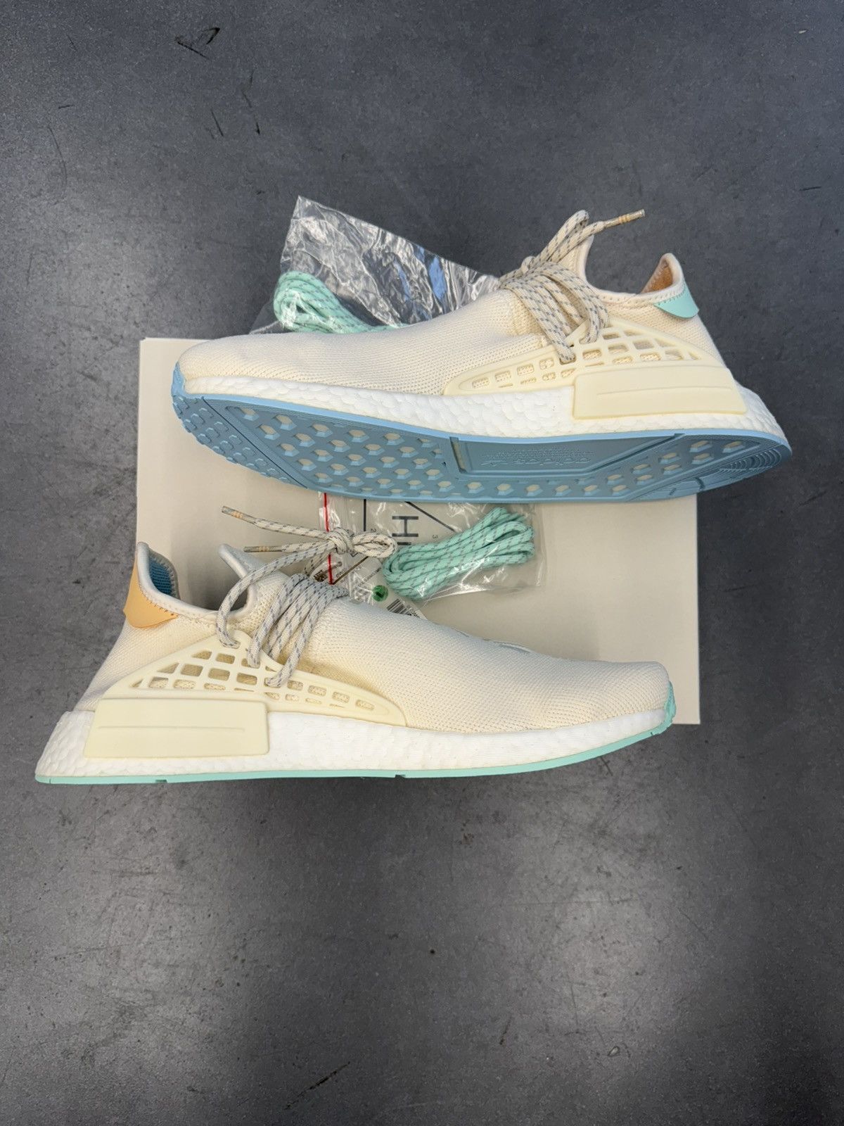 Adidas × Pharrell 2018 Adidas NMD Hu Pharrell Nerd Chalk White 1 of 14 Sample Size US 11 / EU 44 - 2 Thumbnail