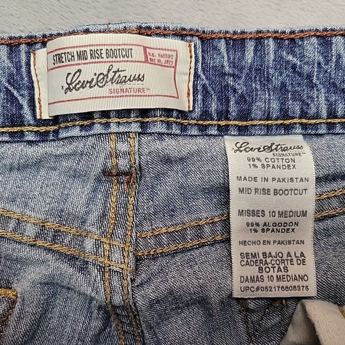Vintage Levis signature Jeans Womens Misses 10 30x31 Blue Denim Mid Rise Bootcut Pants Jeans Size 32" / US 10 / IT 46 - 4 Thumbnail
