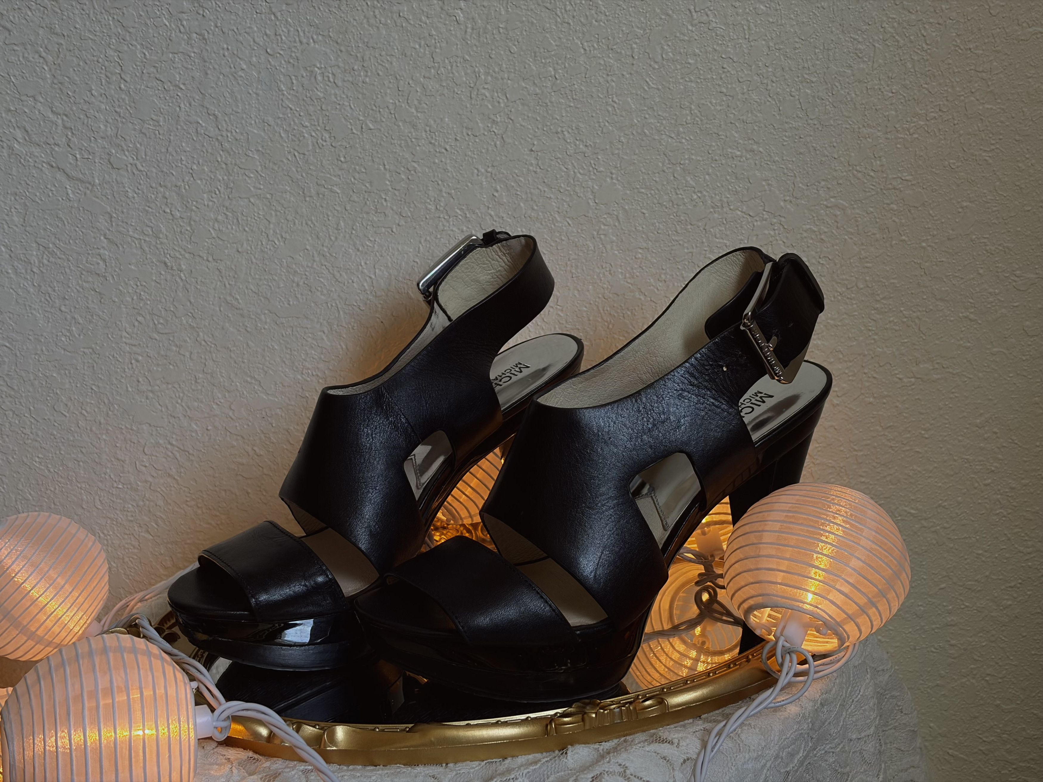 Michael Kors Michael Kors Carla Leather Platform Sandal Size US 6.5 / IT 36.5 - 1 Thumbnail