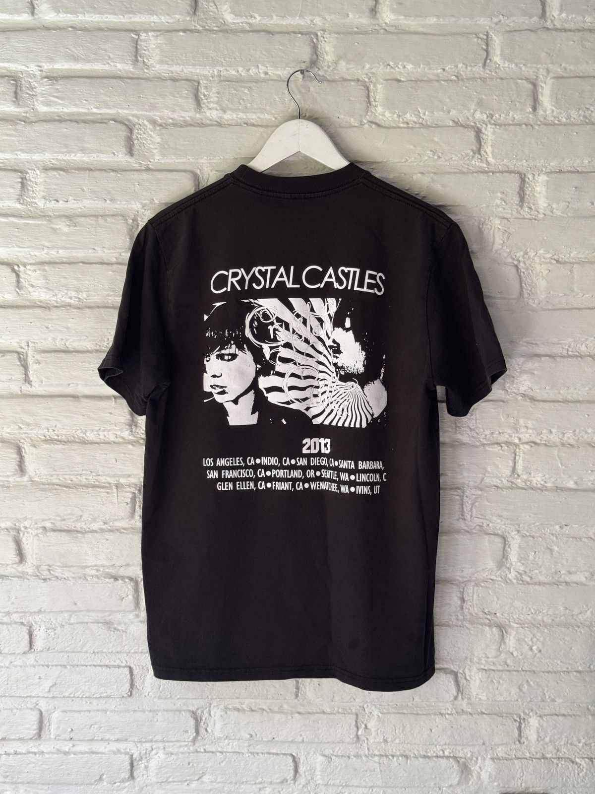 Vintage Crystal Castles (Crimewave) Tee | Grailed