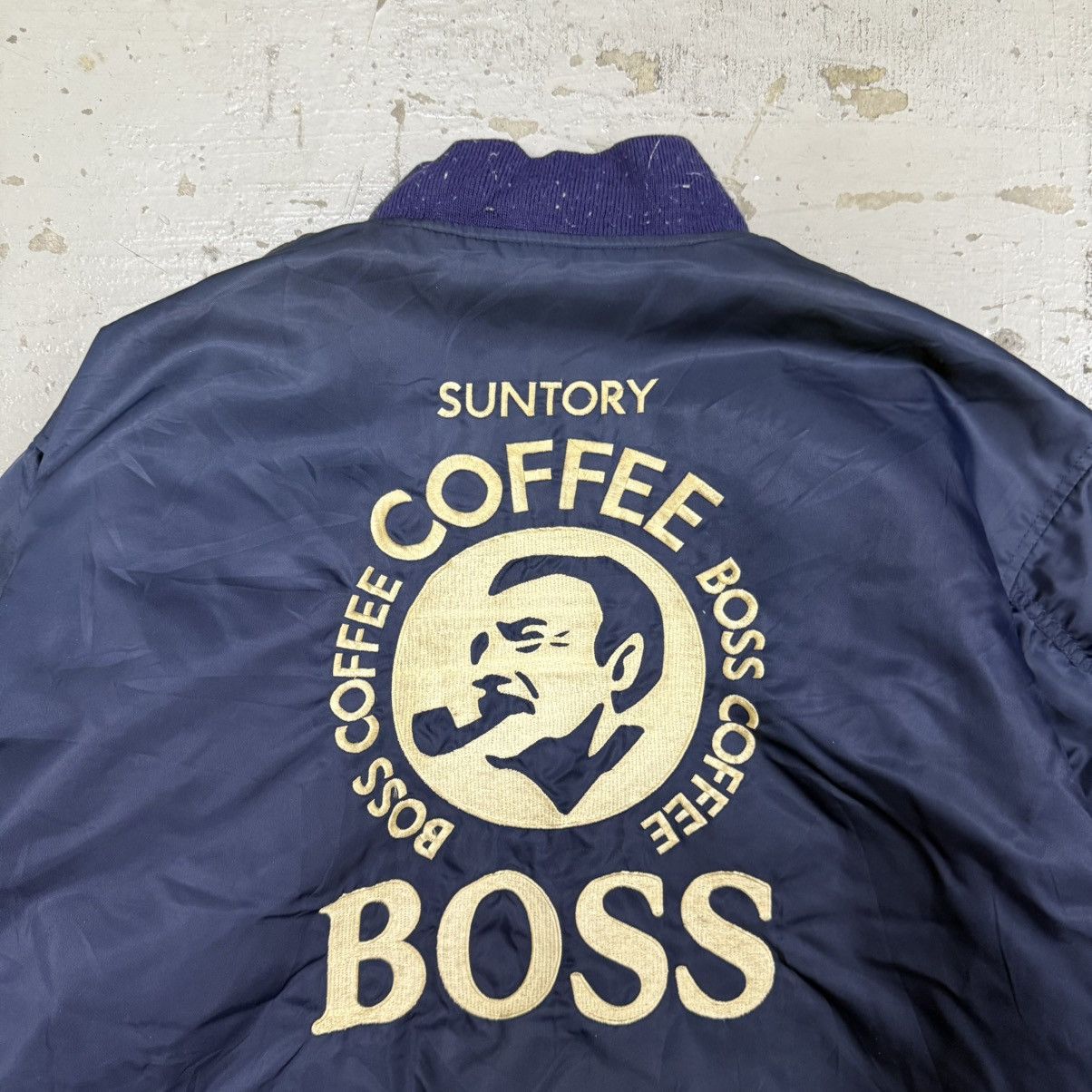 Mr. Gentleman 90’s SUNTORY BOSS COFFEE Japan MA-1 Bomber Jacket Size US L / EU 52-54 / 3 - 9 Thumbnail