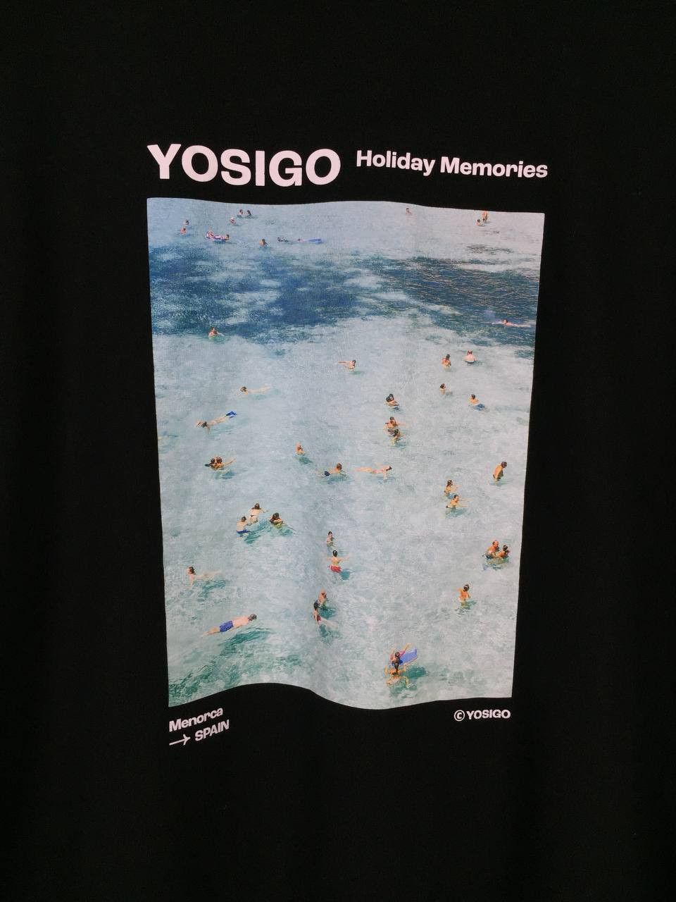 Vintage Yosigo Photo Exhibition Holiday Memories Pop Art Tee Size US L / EU 52-54 / 3 - 3 Thumbnail