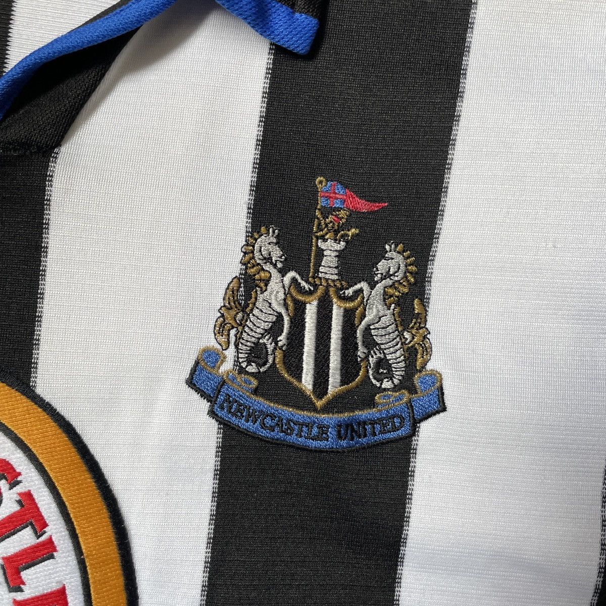 Adidas 2000 ADIDAS NEWCASTLE UNITED SOCCER JERSEY BROWN ALE vintage Size US L / EU 52-54 / 3 - 4 Thumbnail