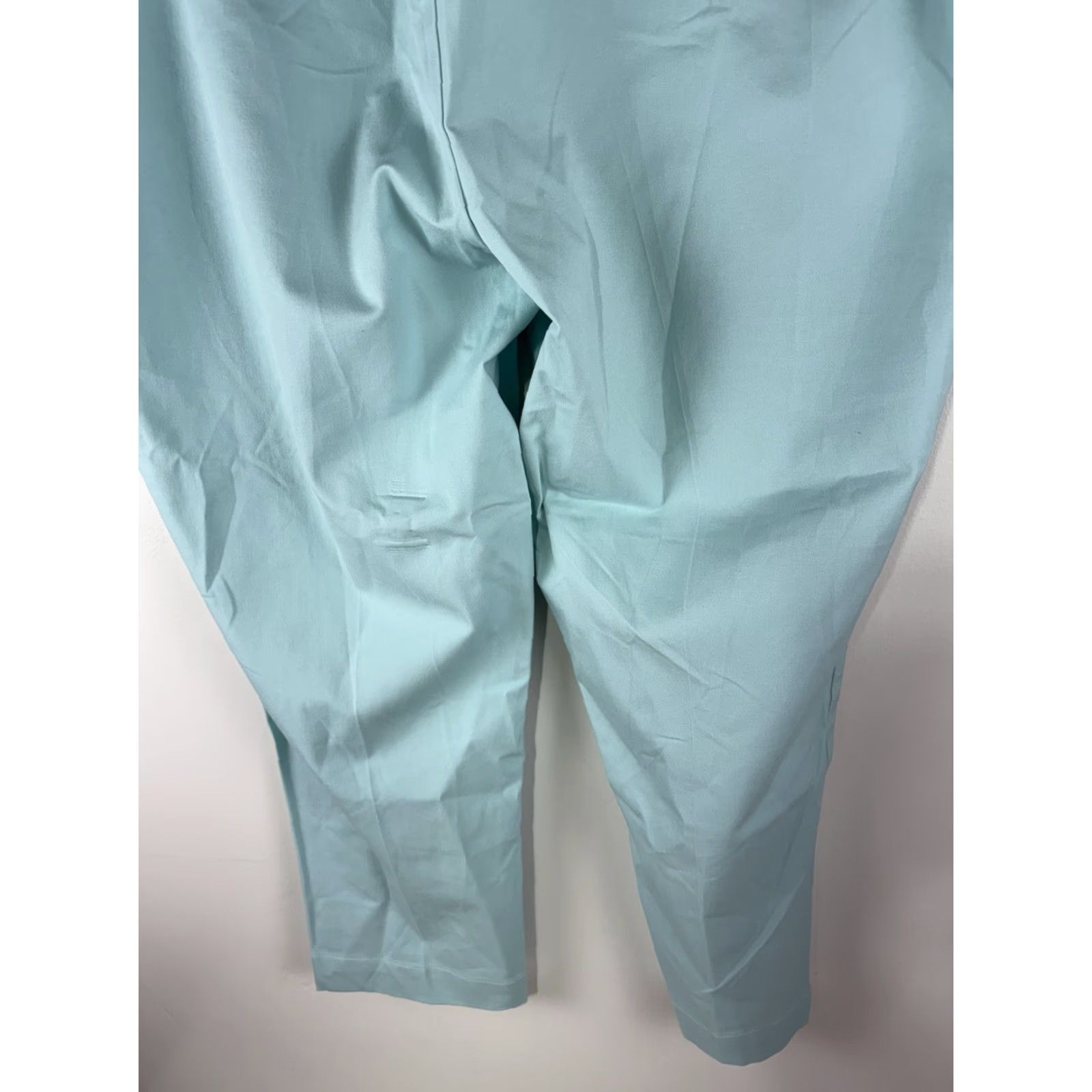 Isaac Mizrahi Isaac Mizrahi Pants Women 28W Lt Teal Pull On Elastic Waist Classic Chino Twill Cotton Rayon Spandex Machine Washable 27.5in Inseam Womens Size 28" / US 6 / IT 42 - 6 Thumbnail
