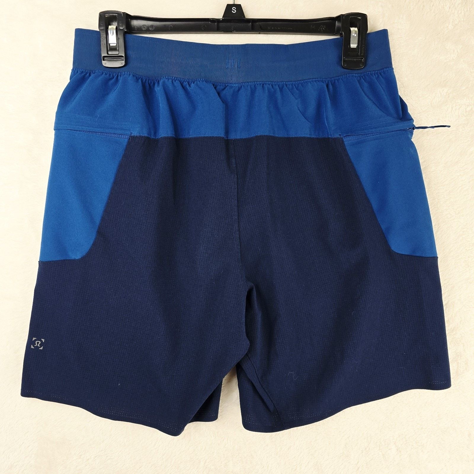 Lululemon Lululemon Shorts Mens Medium Blue Namaste At The Beach 8" Size US 30 / EU 46 - 6 Thumbnail