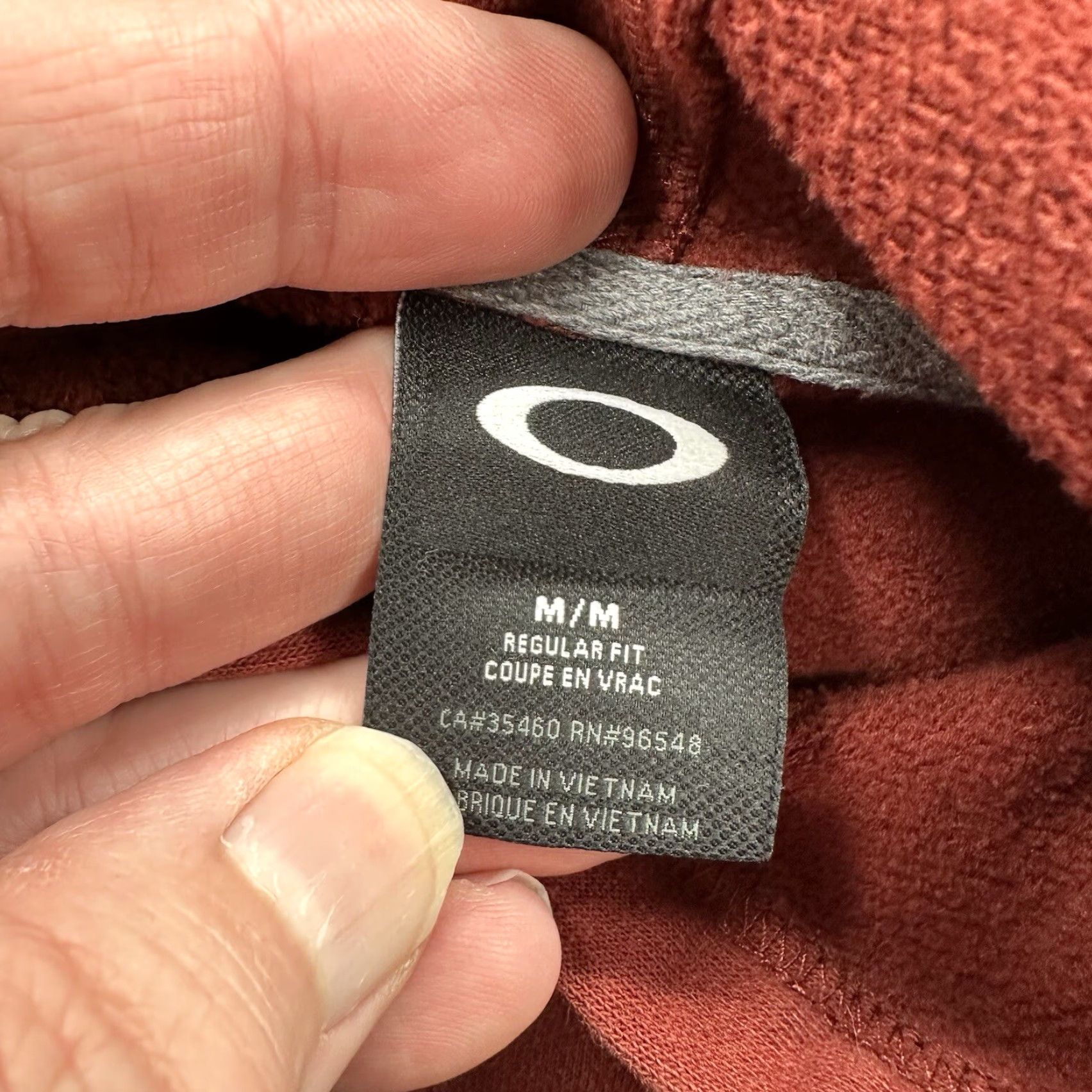 Oakley Oakley Hoodie Men M Cotton Long Sleeve Pullover Pockets Maroon Outdoor Logo Crew Neck Full Zipless Solid Regular Fit Outdoor Sweatshirt Size US M / EU 48-50 / 2 - 3 Thumbnail