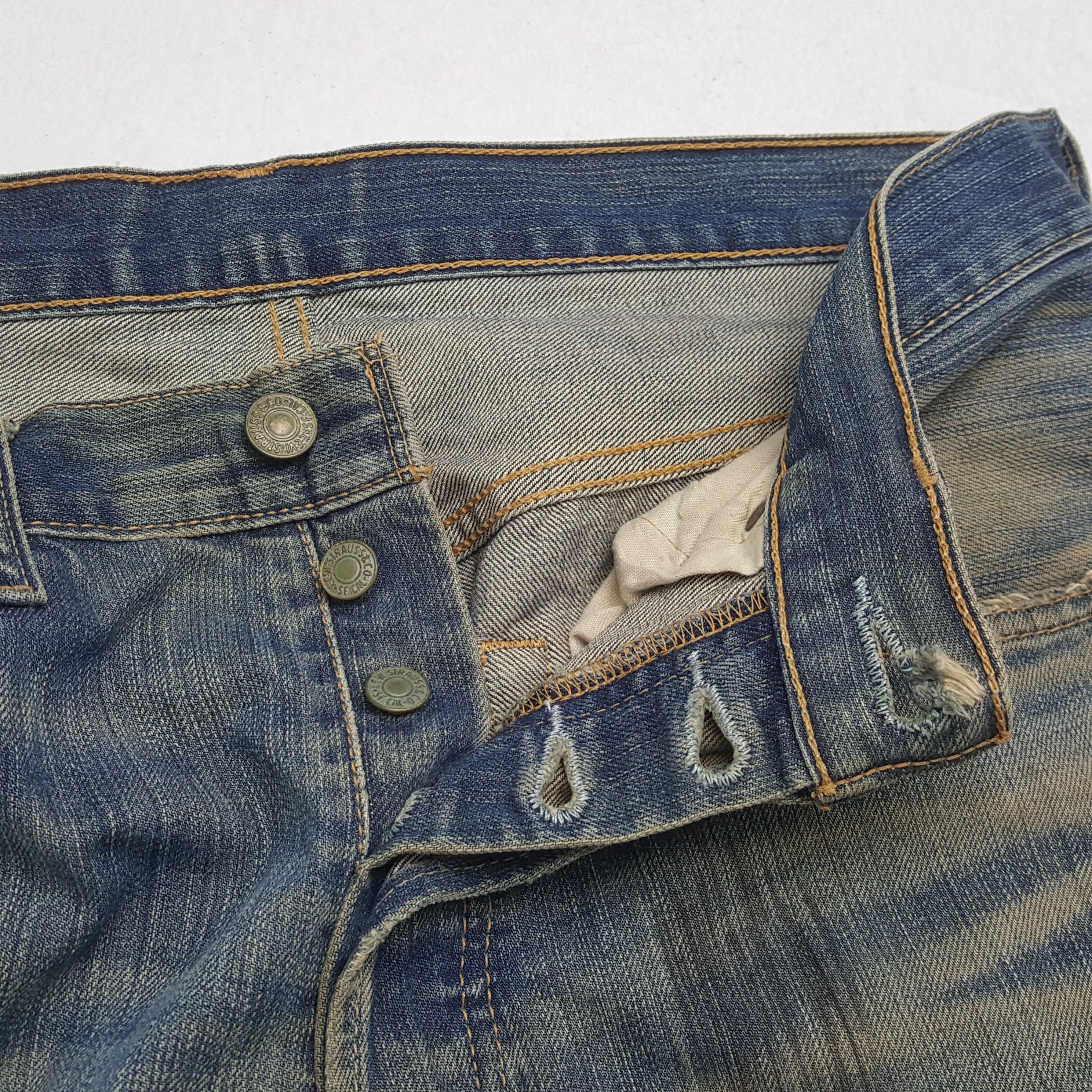 LEVI'S Streetwear Style Distressed Jeans