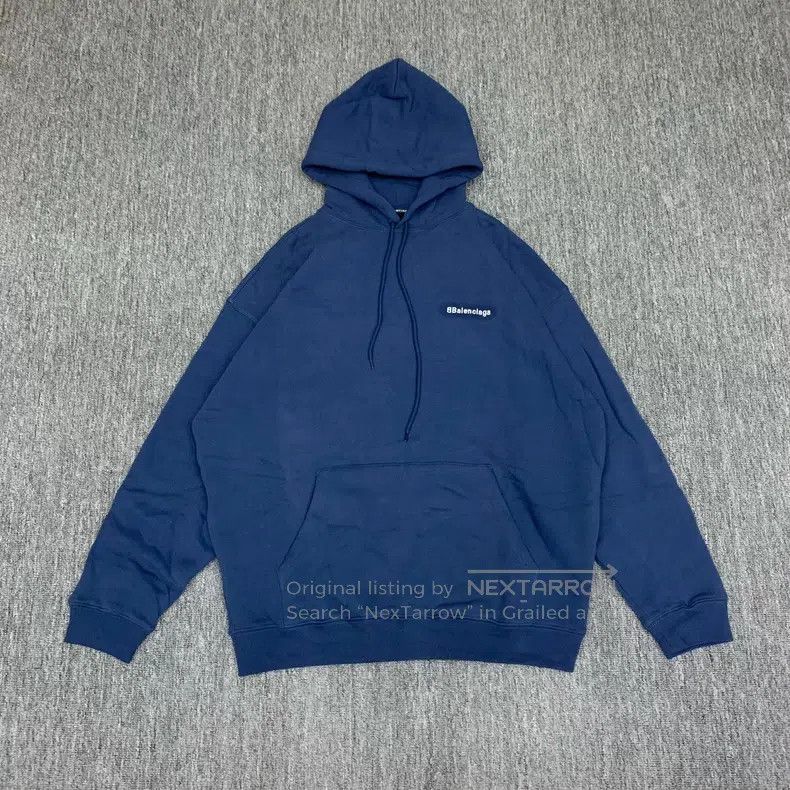 Balenciaga Balenciaga Blue Embroidered Small Logo Sweatshirt Hoodie Size US L / EU 52-54 / 3 - 1 Thumbnail