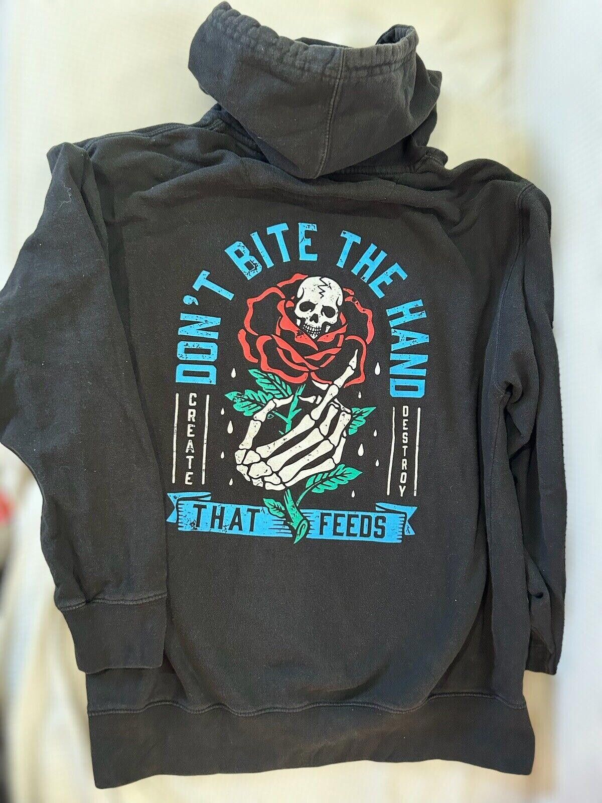 Designer SCW don’t Bite The Hand That Feeds You Medium Hoodie Size US 32 / EU 48 - 1 Preview