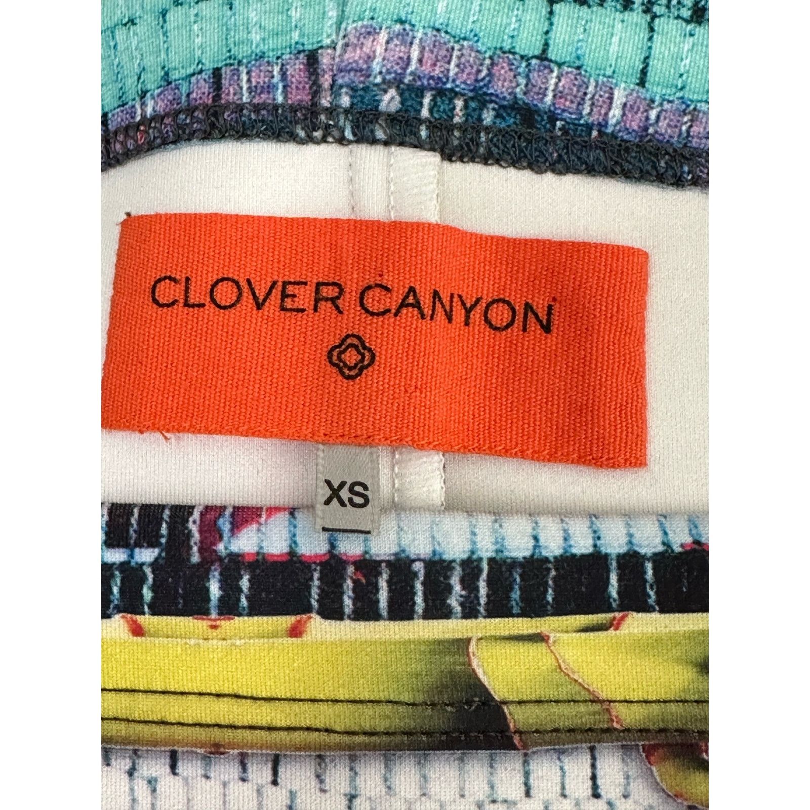 Clover Canyon CLOVER CANYON Surf Shack neoprene mini pencil skirt size XS Size 26" / US 2 / IT 38 - 3 Thumbnail