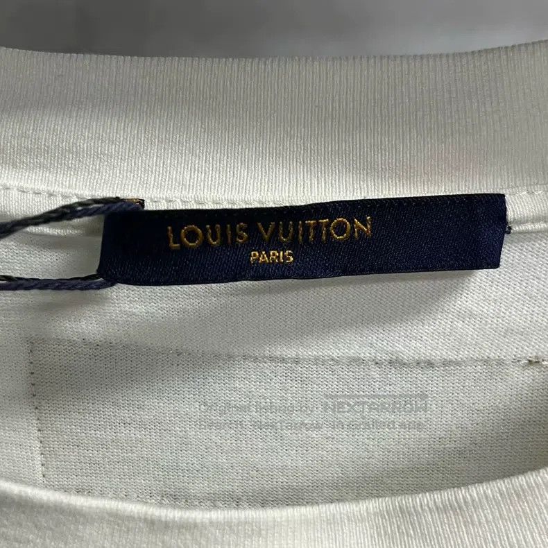 Louis Vuitton Louis Vuitton White printed crew neck pullover short sleev Size US L / EU 52-54 / 3 - 2 Thumbnail