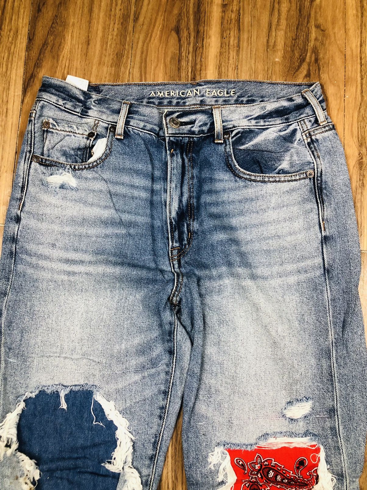 American Eagle Outfitters American Eagle Patch Design Jeans (35) Size US 30 / EU 46 - 3 Thumbnail