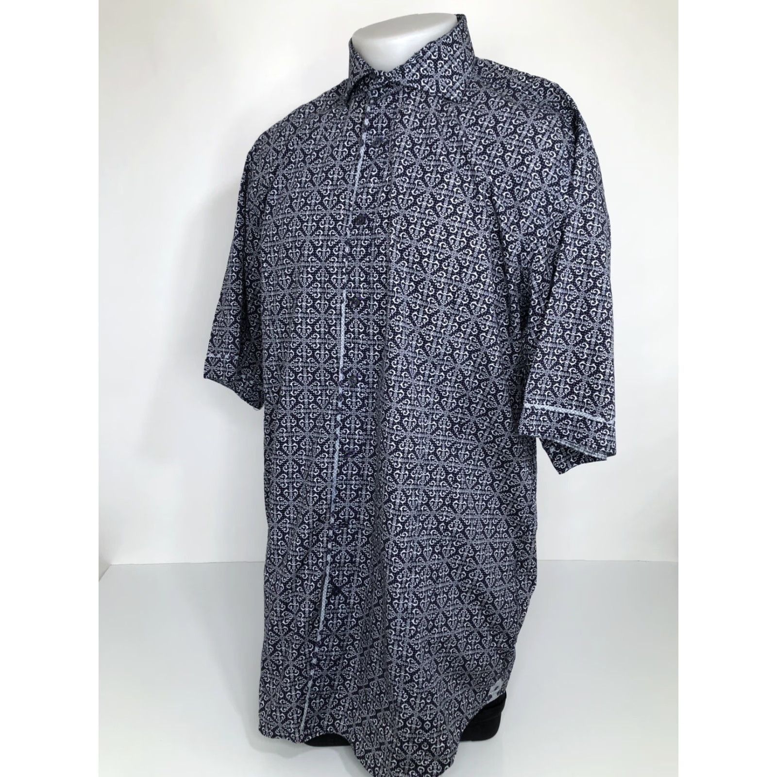 Vintage BOGOSSE Shirt Paisley 1XLT Big & Tall Button-Up Short Sleeve Purple Black White Men EXCELLENT Size US XL / EU 56 / 4 - 2 Thumbnail