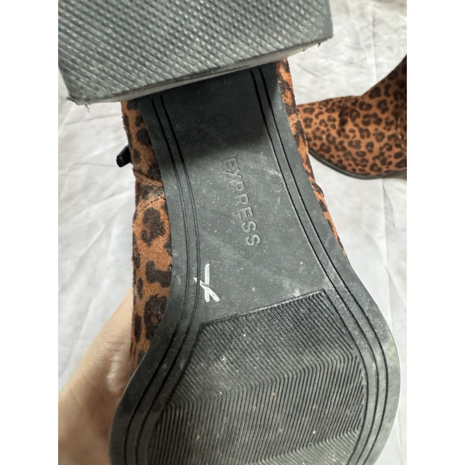 Express Express Size 8 1/2 Cheetah Print Block Heel Boots Brown Zip Size US 8.5 / IT 38.5 - 4 Thumbnail