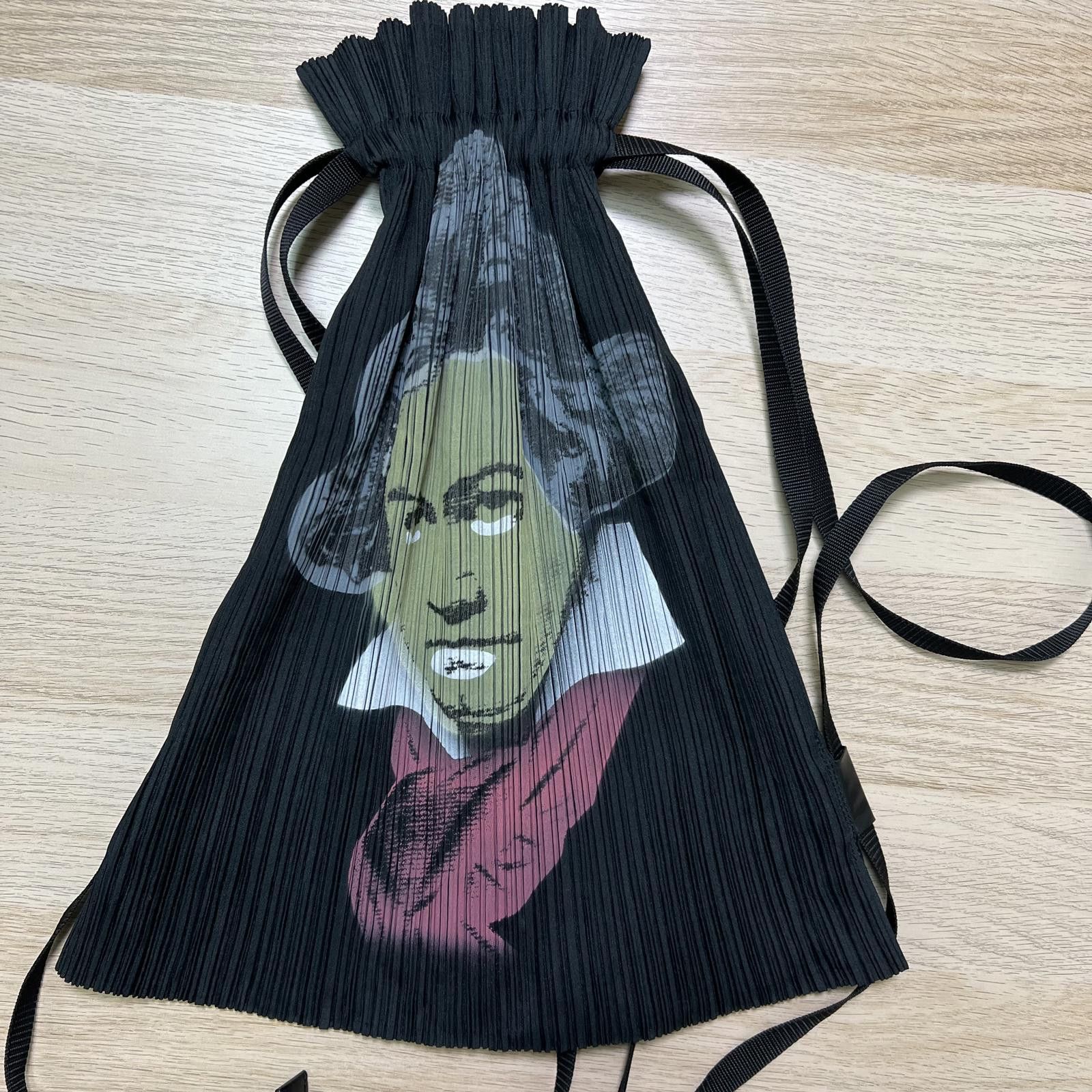 Issey Miyake Pleats Please Issey Miyake Beethoven Drawstring Bag Size ONE SIZE - 4 Thumbnail