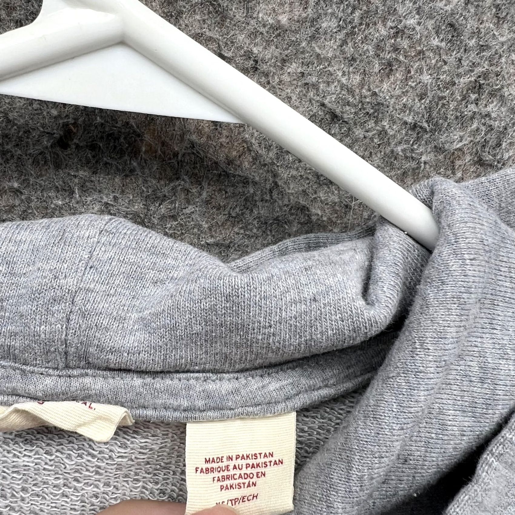 Levi's VINTAGE Levi's Sweater Men XS Adult Gray Fleece Pullover Shirt Jacket Size US XS / EU 42 / 0 - 7 Thumbnail