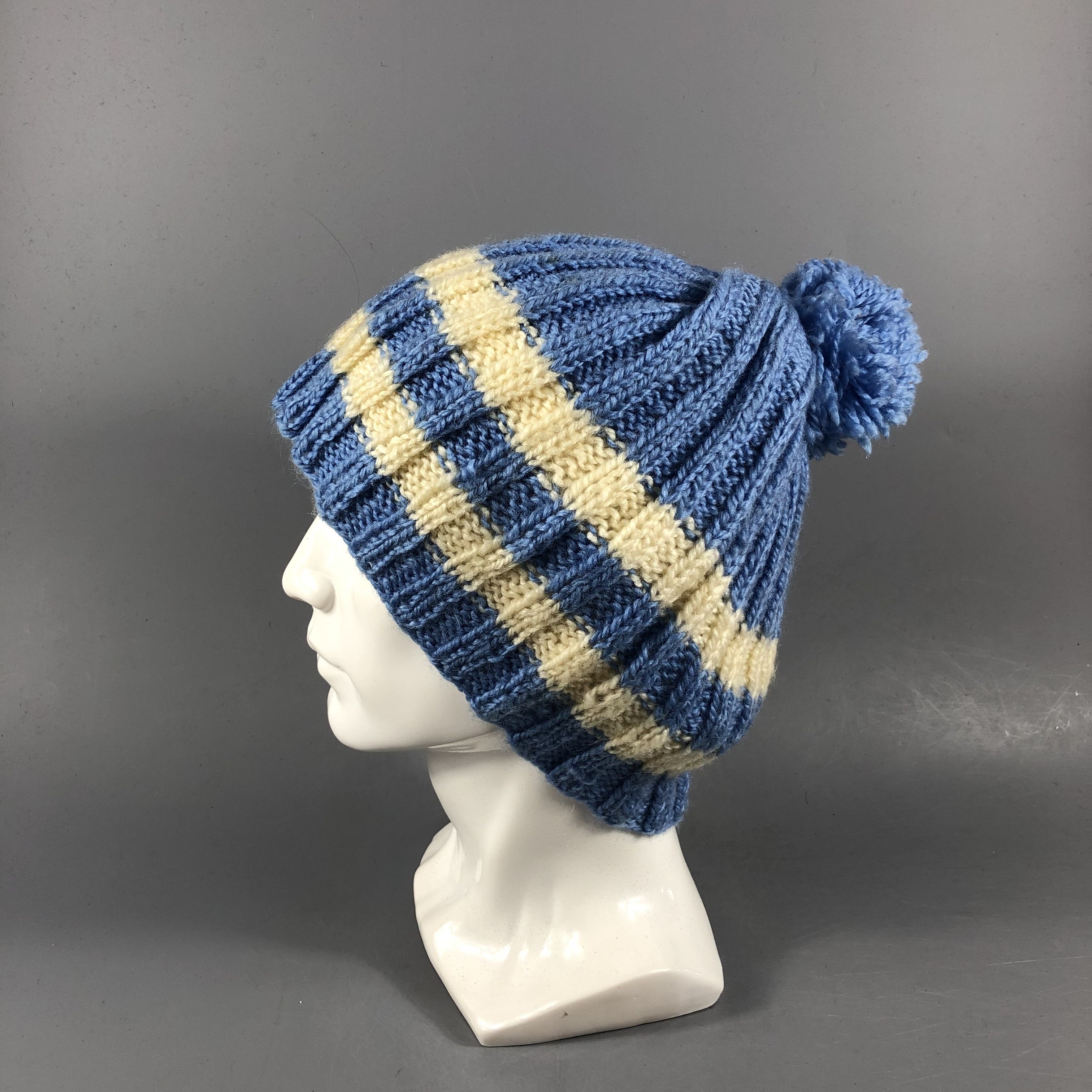 Vintage Unknown Pleated Knit Bobble Beanie Snowcap Snow Hat B980 Size ONE SIZE - 2 Thumbnail