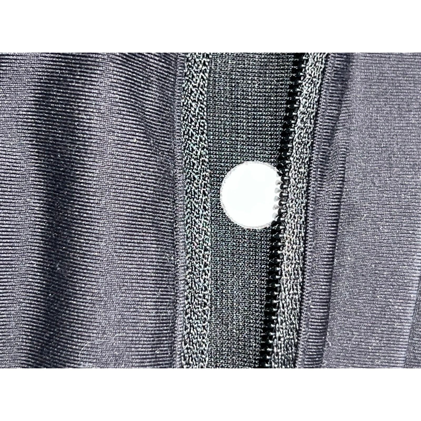 Lululemon Lululemon Lululemon Pace Perfect Short size 2 A000458 Size 26" / US 2 / IT 38 - 8 Thumbnail