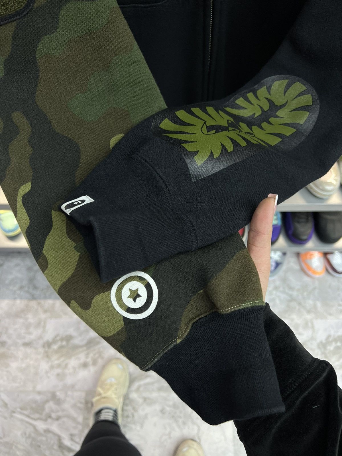 Bape Bape x Undefeated Black Camo Shark Hoodie Size US XXL / EU 58 / 5 - 5 Thumbnail