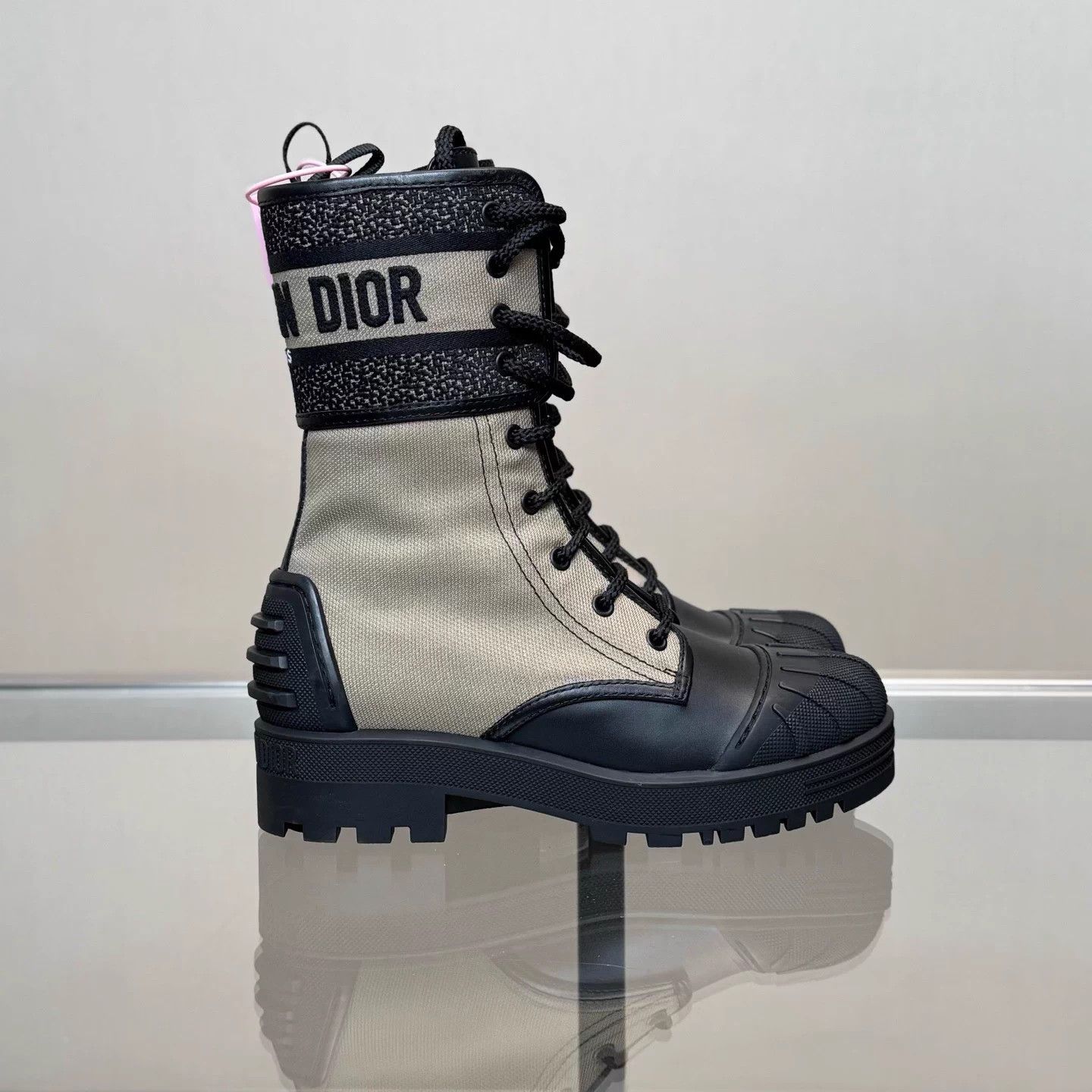 Dior Dior D-Major khaki colorblock short boots wmn 36 Size US 5 / IT 35 - 3 Thumbnail