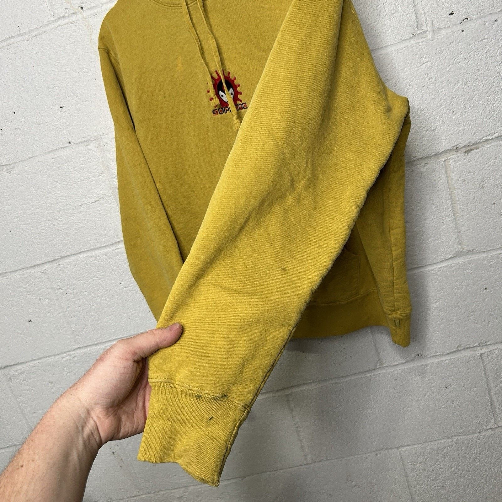 Supreme Supreme Vampire Hooded Sweatshirt “Yellow” F/W18 Mike Hill Size US M / EU 48-50 / 2 - 5 Thumbnail