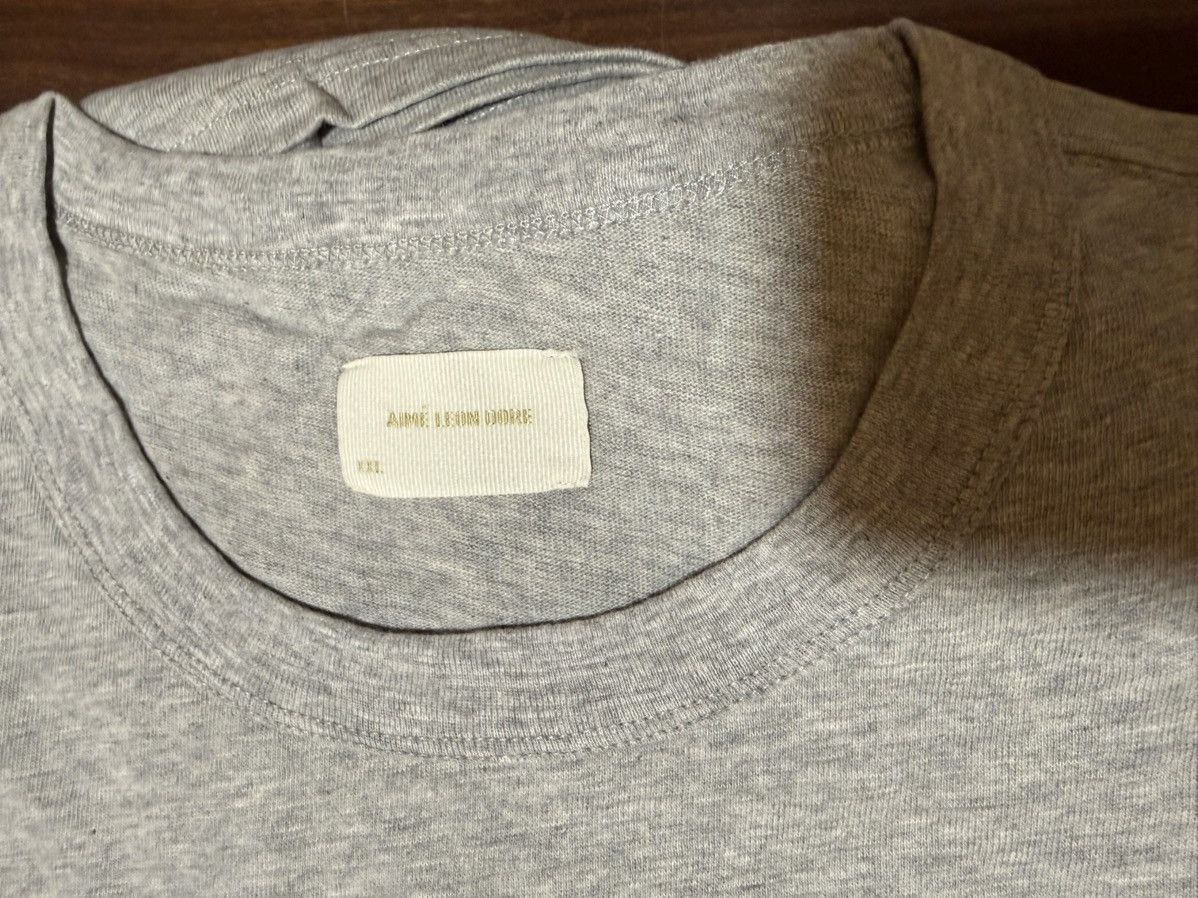 Aime Leon Dore Aime Leon Dore ALD Crest Pocket Tee in “Silver Mix” Size XXL Size US XXL / EU 58 / 5 - 6 Thumbnail