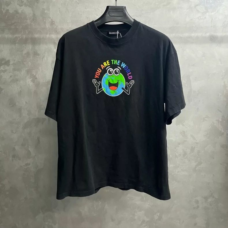 Balenciaga Balenciaga Black cartoon print loose round neck short slee Size US S / EU 44-46 / 1 - 1 Thumbnail