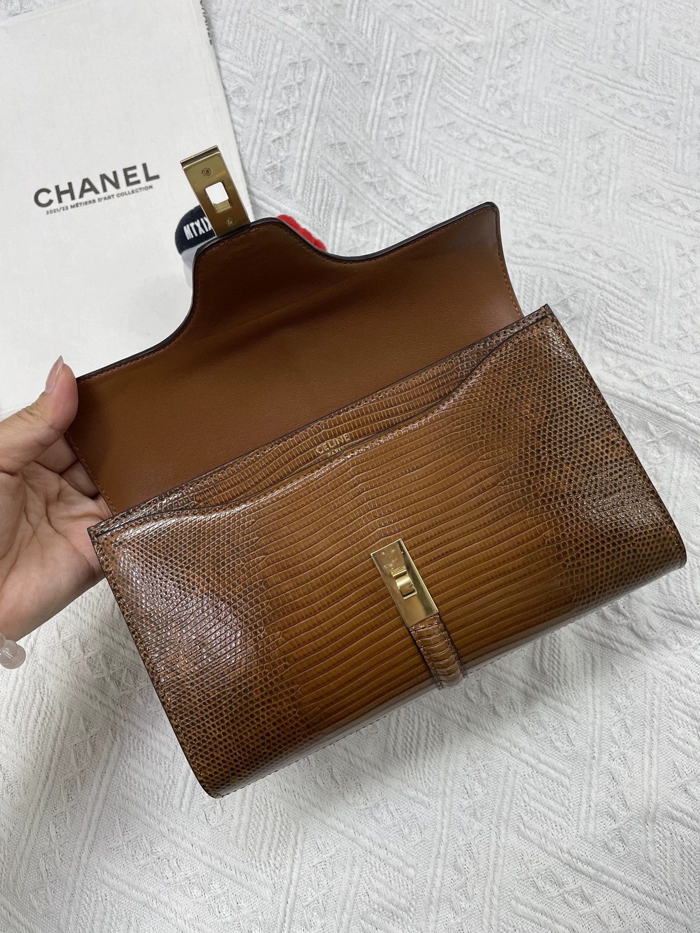 Celine Celine Caramel Lizard Clutch Size ONE SIZE - 5 Thumbnail