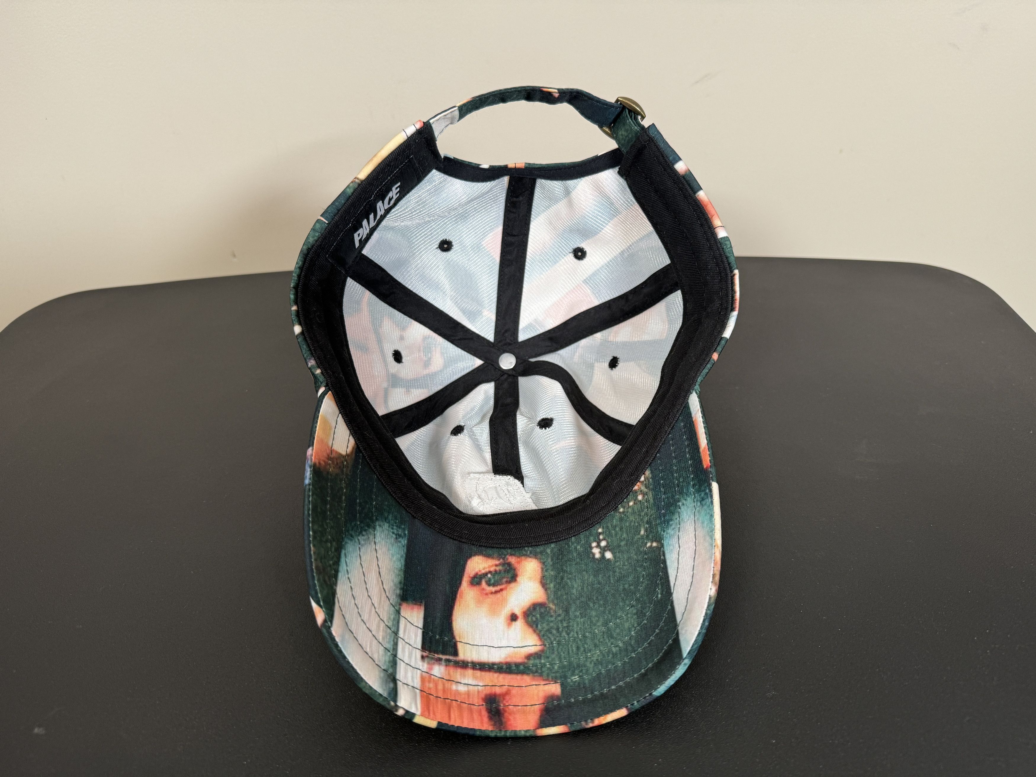 Palace Palace P 6-Panel Palais Part Deux Hat Size ONE SIZE - 6 Thumbnail
