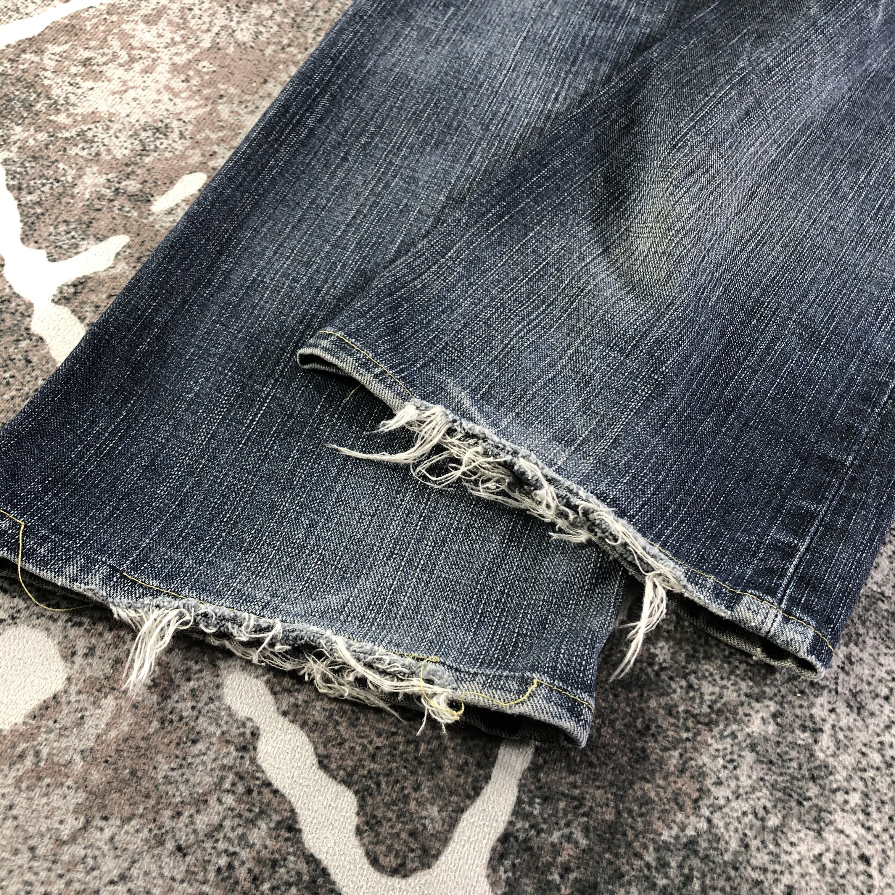 Edwin Distress Vintage Edwin Jeans Faded Blue KJ2391 Size US 30 / EU 46 - 6 Thumbnail