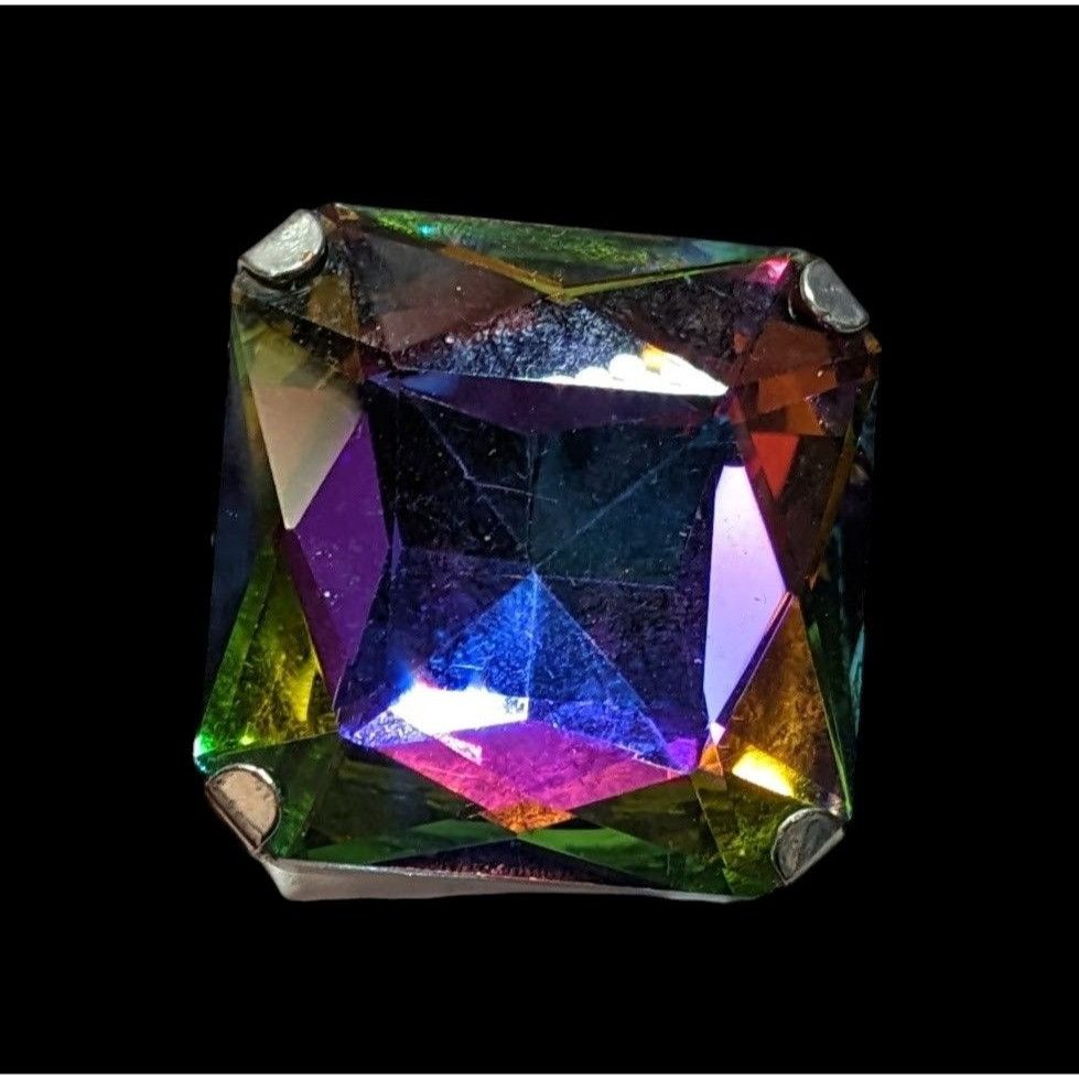 Other Fantasy Glam Rainbow Glass Oversized Faceted Costume Ring Size ONE SIZE - 4 Thumbnail