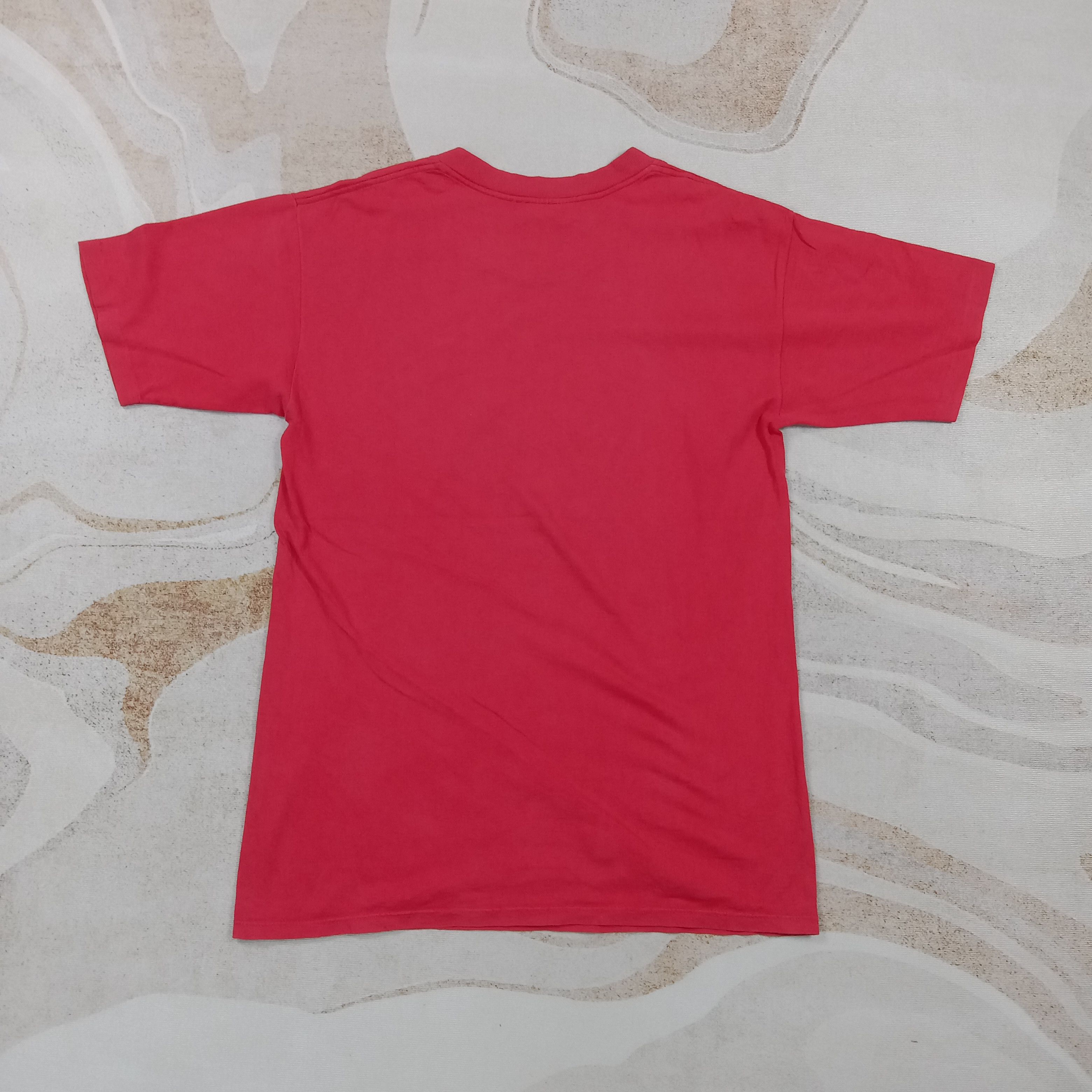 Vintage Vintage 90's UNLV Running Basketball Tshirt C276N666N66 Size US L / EU 52-54 / 3 - 5 Thumbnail