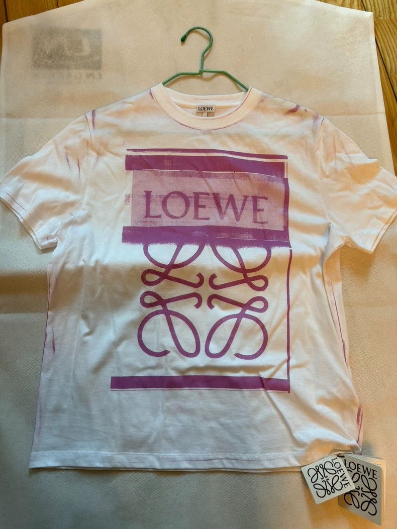 LOEWE White short sleeve T-shirt with pure color logo and