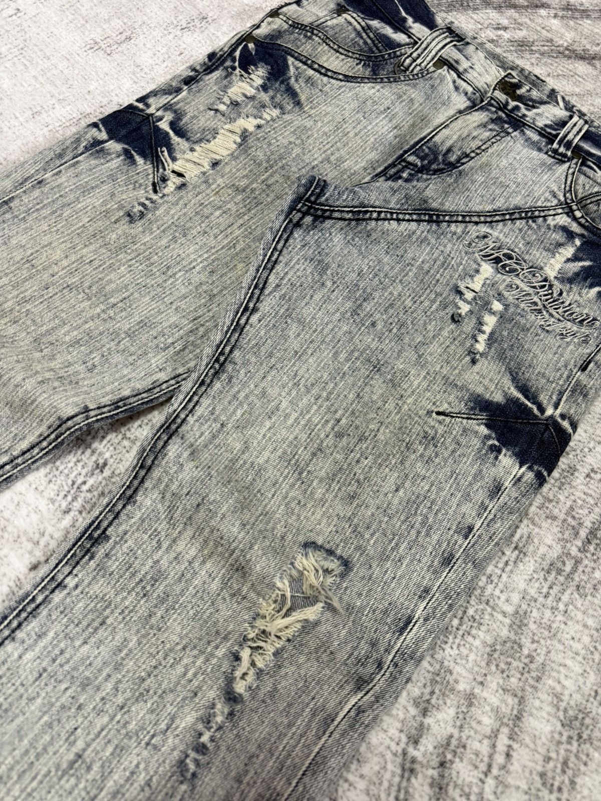 Japanese Brand × PHENOMENON MCD Japan Acid Wash Deconstructed Distressed Jeans Size US 30 / EU 46 - 10 Thumbnail