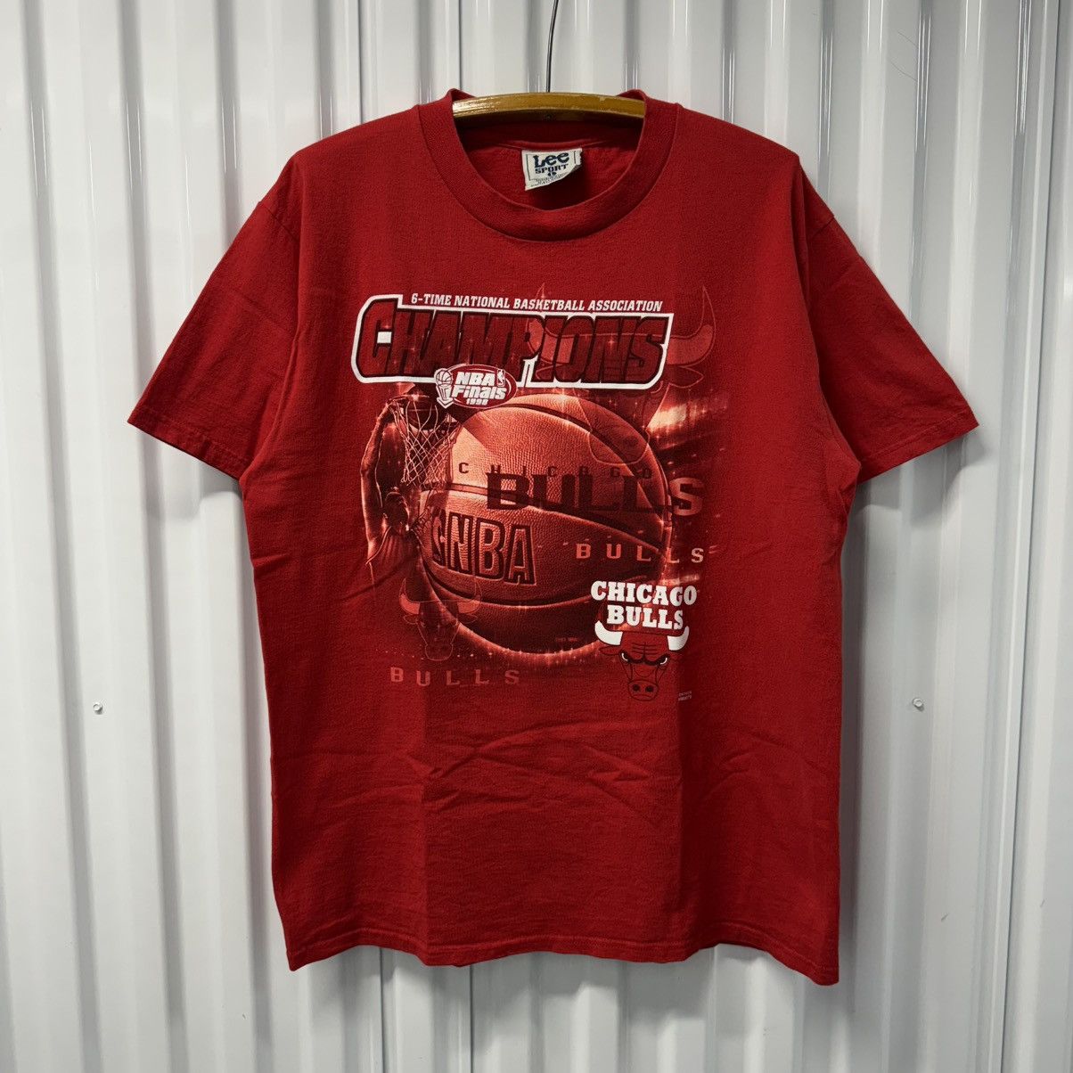 NBA × Vintage Vintage 1998 Finals Chicago Bulls Six Time Champs Tee Size US L / EU 52-54 / 3 - 2 Thumbnail