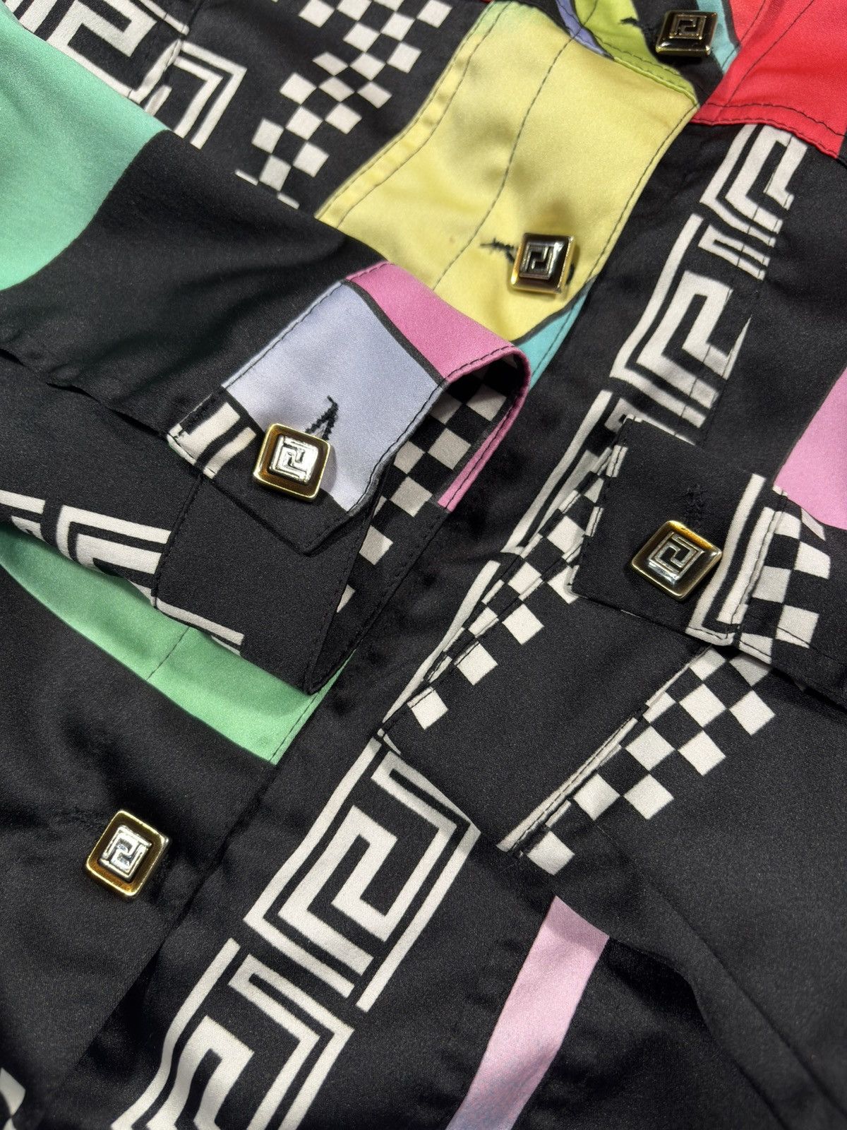 Versace Iconic Versace Classic V2 Runway 90s Jacket Size US M / EU 48-50 / 2 - 12 Thumbnail