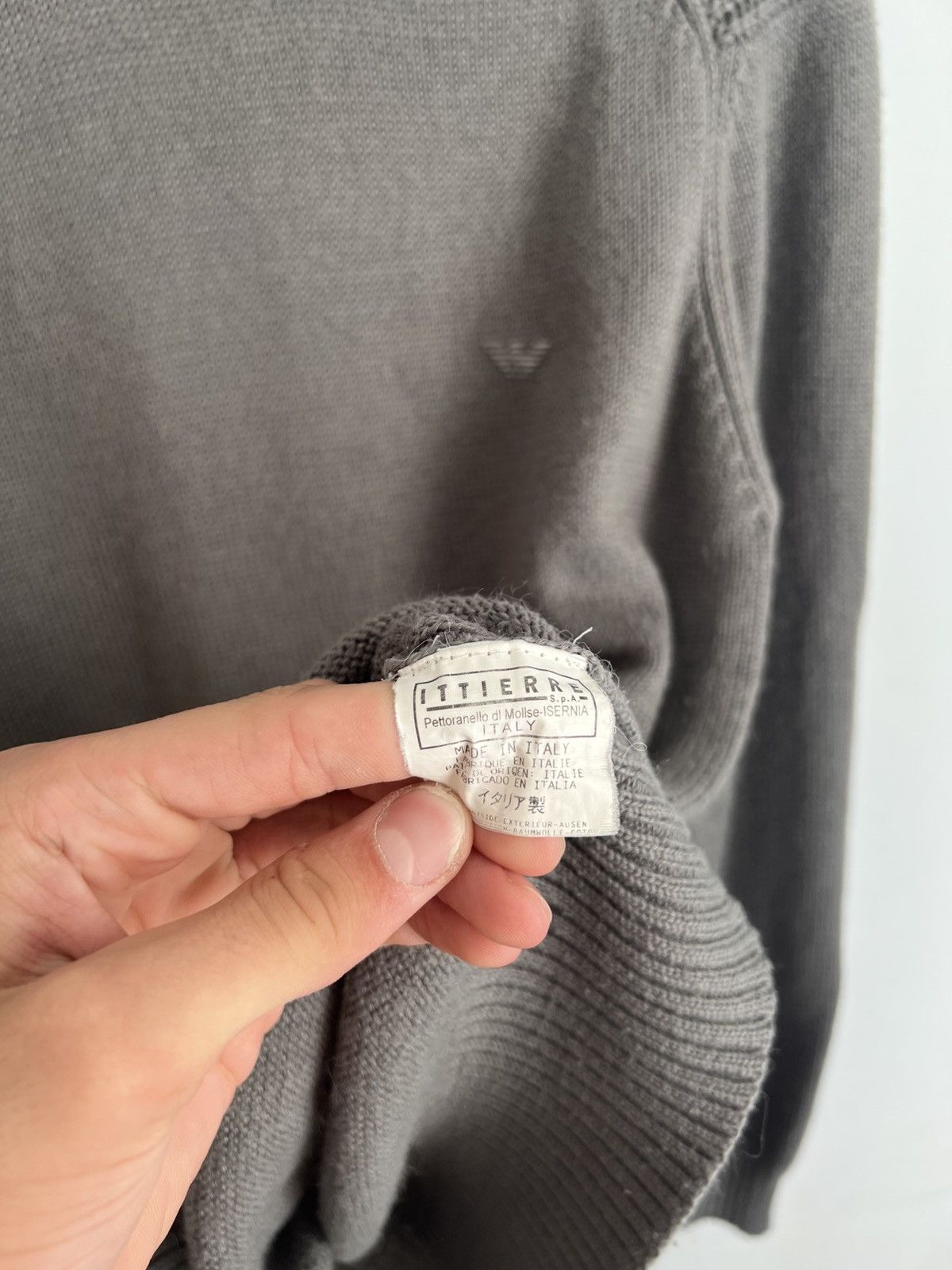 Giorgio Armani Vintage 80s Giorgio Armani Sweater Quarter Button Italy Size US M / EU 48-50 / 2 - 3 Thumbnail