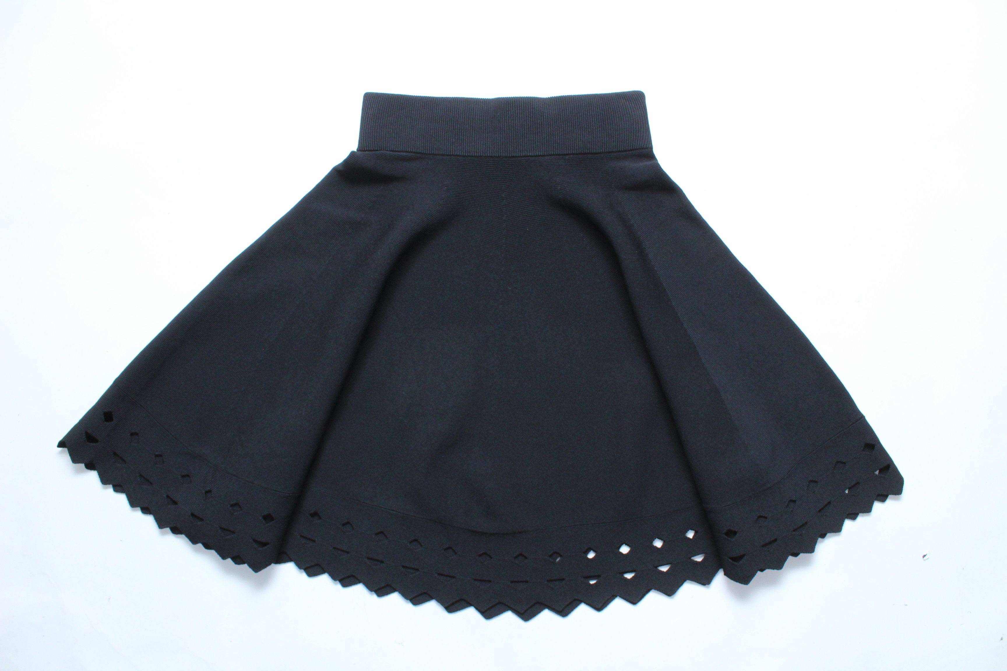 Maje Maje Skirt Size 1 Size 28" / US 6 / IT 42 - 2 Thumbnail